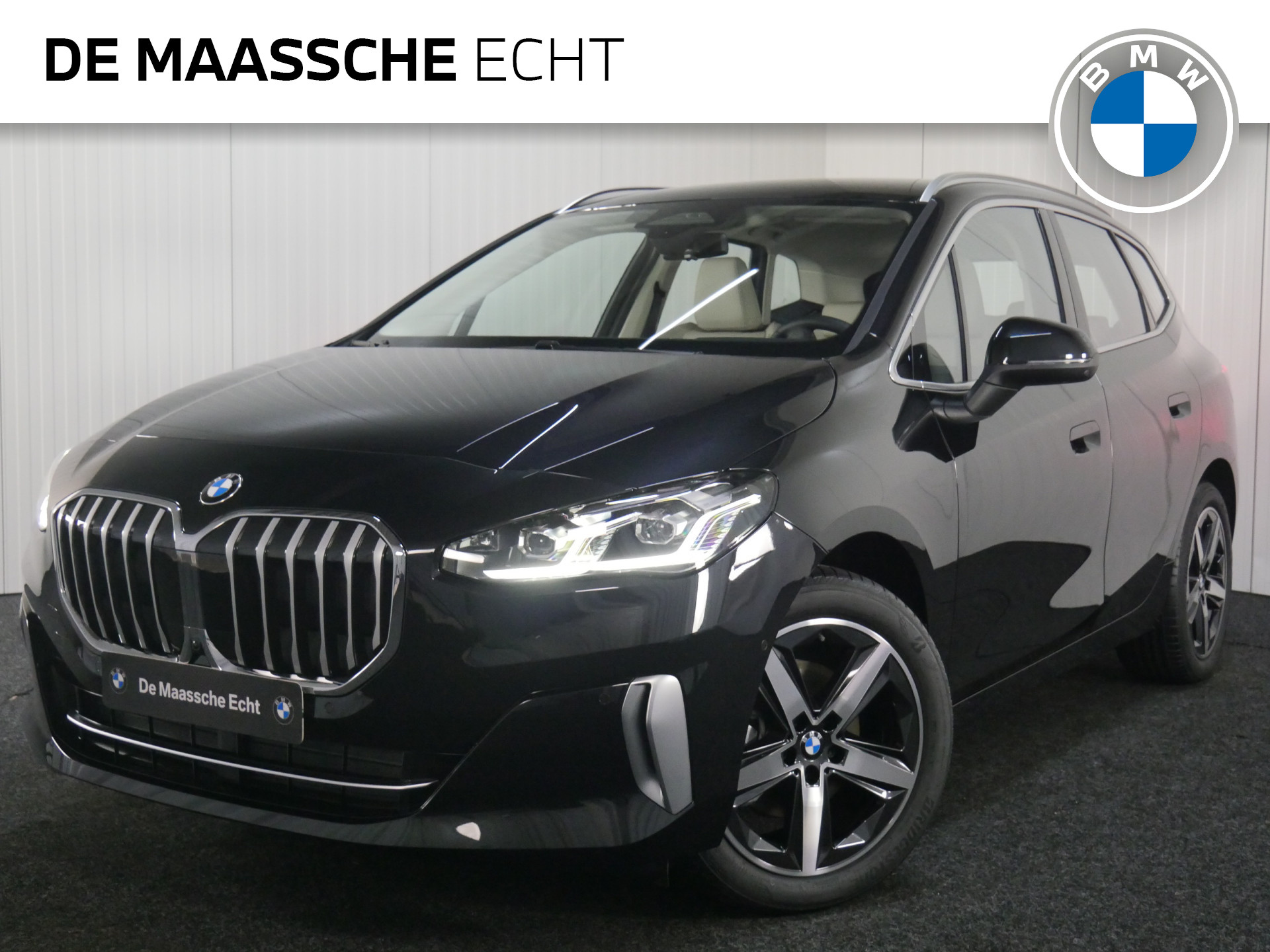 BMW 2 Serie Active Tourer 218i High Executive Luxury Line Automaat / Trekhaak / Massagefunctie / Sportstoelen / Parking Assistant Plus / Adaptieve LED / Comfort Access