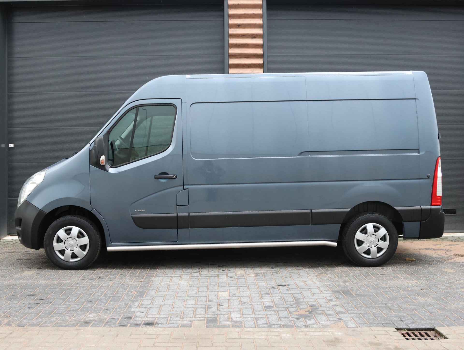 Opel Movano 2.3 CDTI L2H3 (1ste eig.|3pers.|NAV.|Camera|Climate|Cruise|PDC|Betimmering|NL Auto!) - 3/34