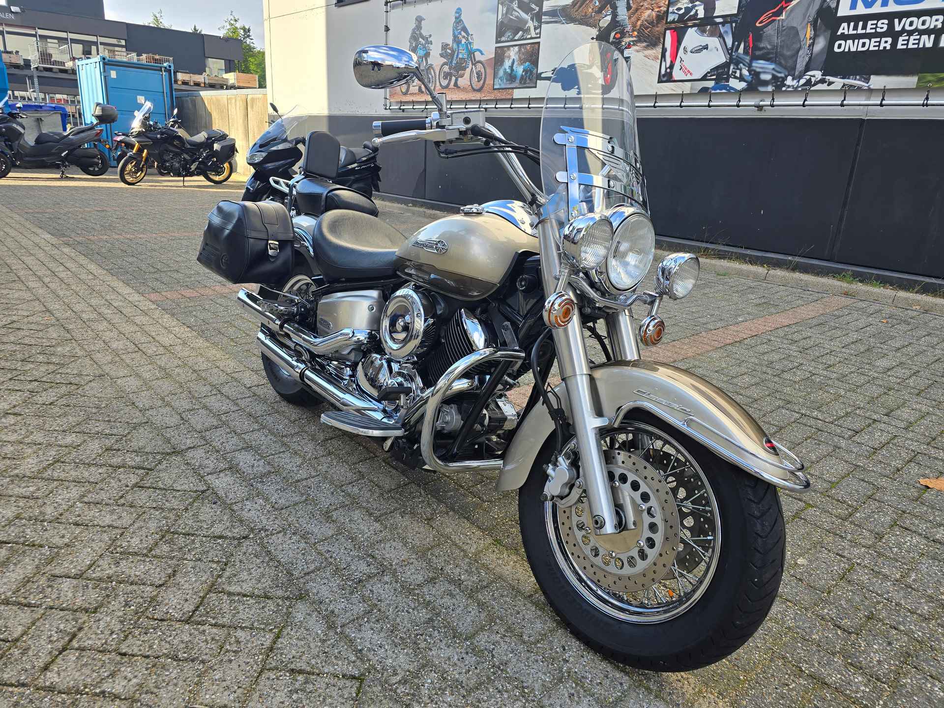 Yamaha XVS 1100 A DRAGSTAR CLAS - 4/24