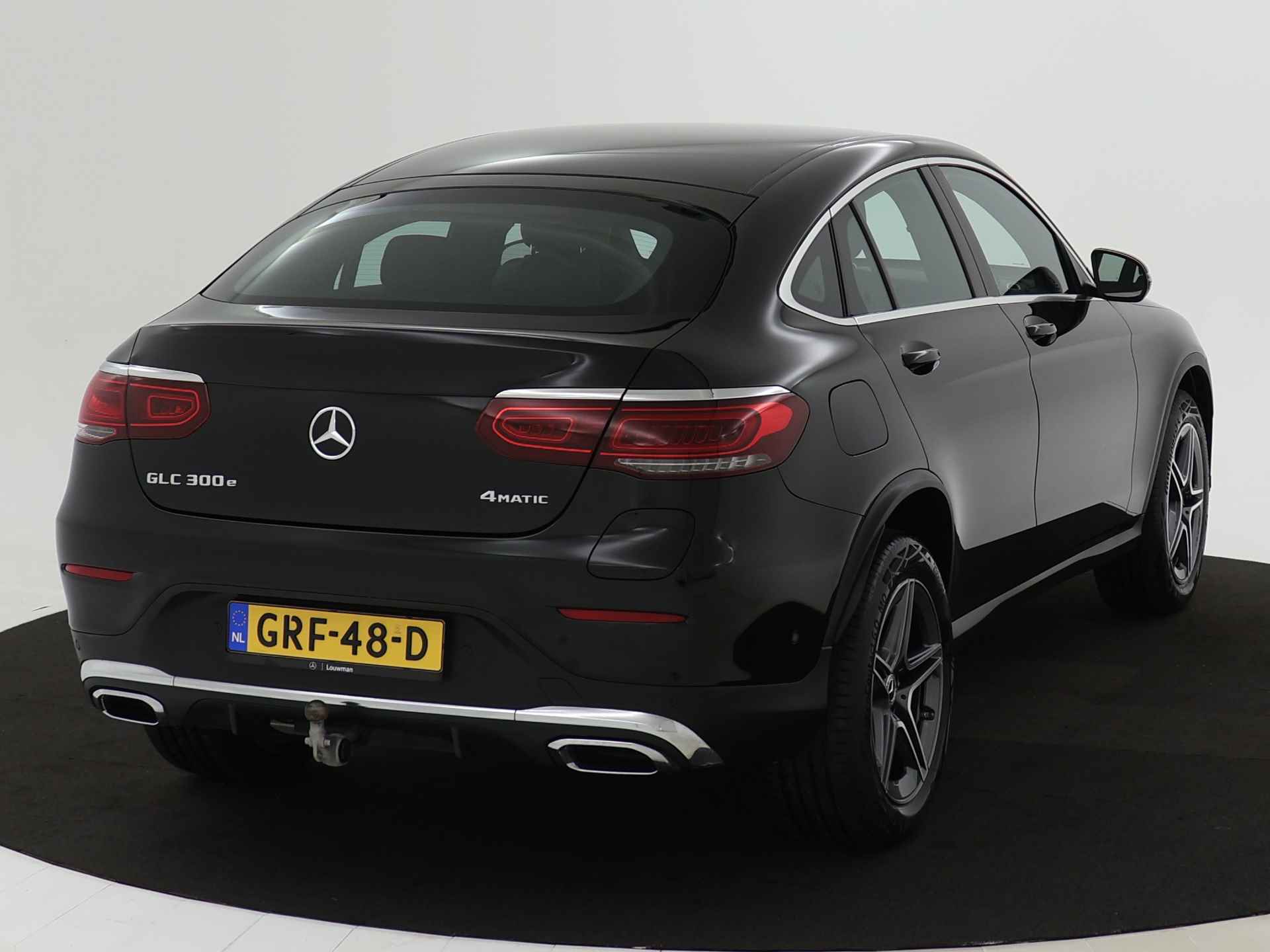 Mercedes-Benz GLC Coupé 300 e AMG Plug-In Hybride | AMG Styling | Trekhaak | Digitaal Dashboard | Ledkoplampen | KEYLESS GO | EASY PACK achterklep | Trekhaak | Inclusief 24 maanden MB Certified garantie voor Europa. - 18/45