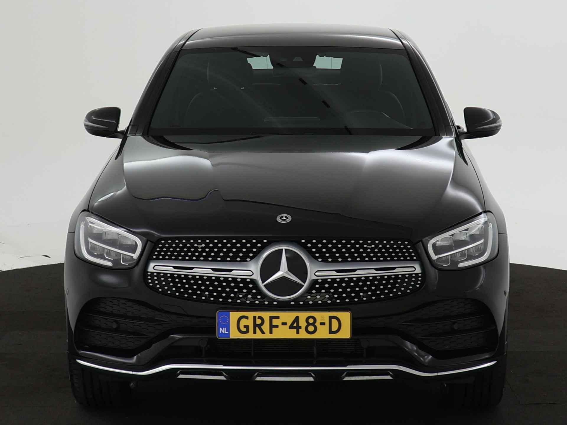 Mercedes-Benz GLC Coupé 300 e AMG Plug-In Hybride | AMG Styling | Trekhaak | Digitaal Dashboard | Ledkoplampen | KEYLESS GO | EASY PACK achterklep | Trekhaak | Inclusief 24 maanden MB Certified garantie voor Europa. - 27/45