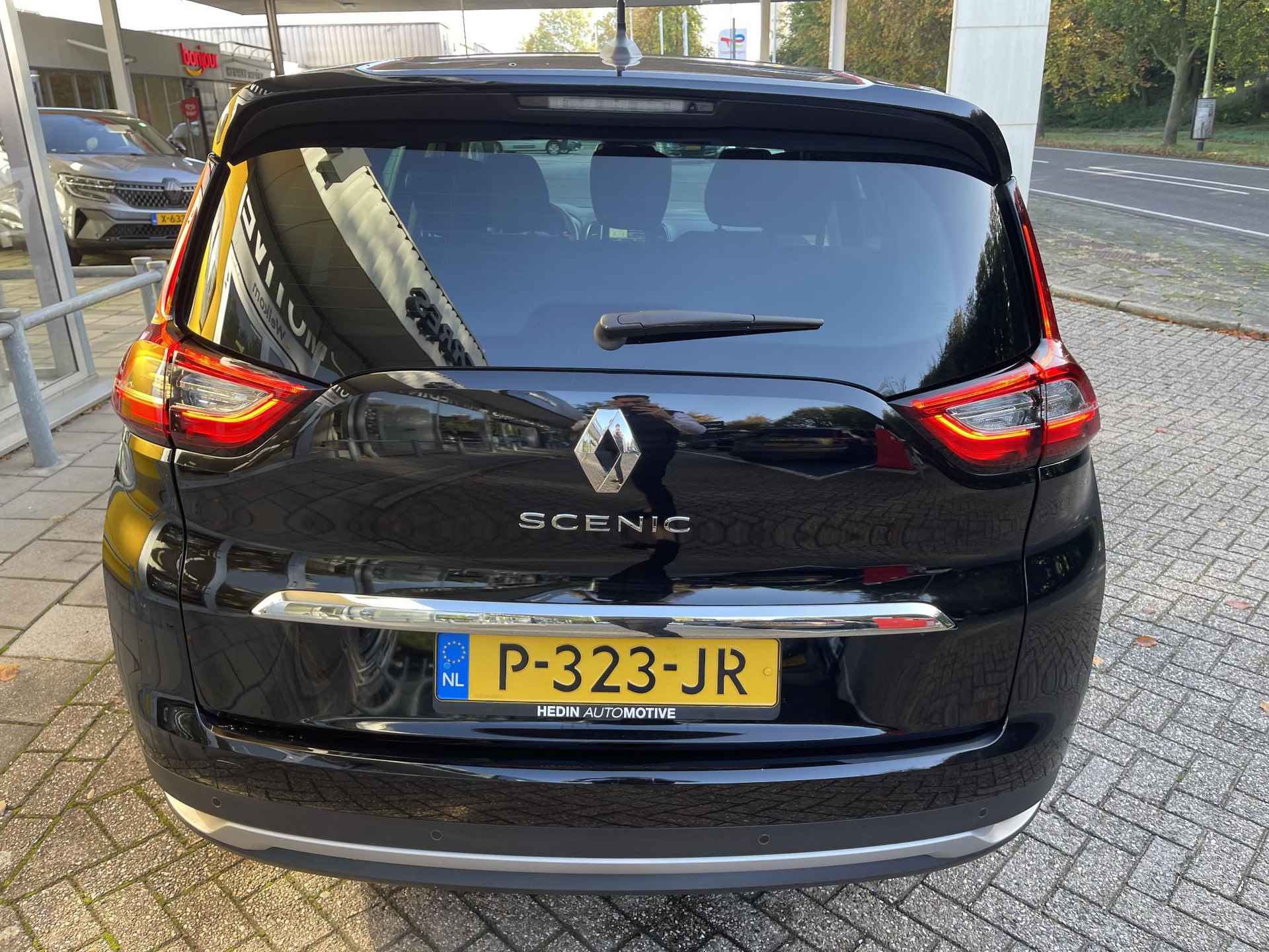 Renault Grand Scénic 1.3 TCe Equilibre 7p. | NAVIGATIE | CAMERA | KEYLESS | LED | - 10/26