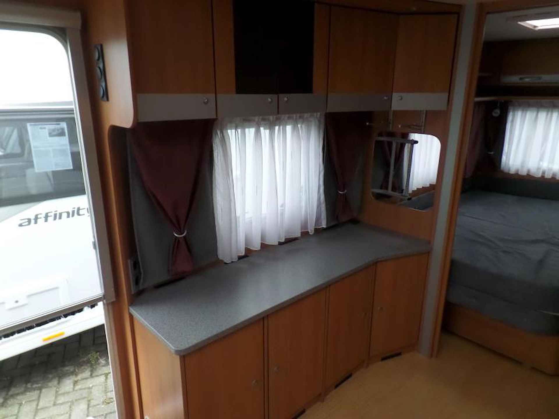 Dethleffs Camper Lifestyle 590 S Vloerverw. Voortent! - 17/19