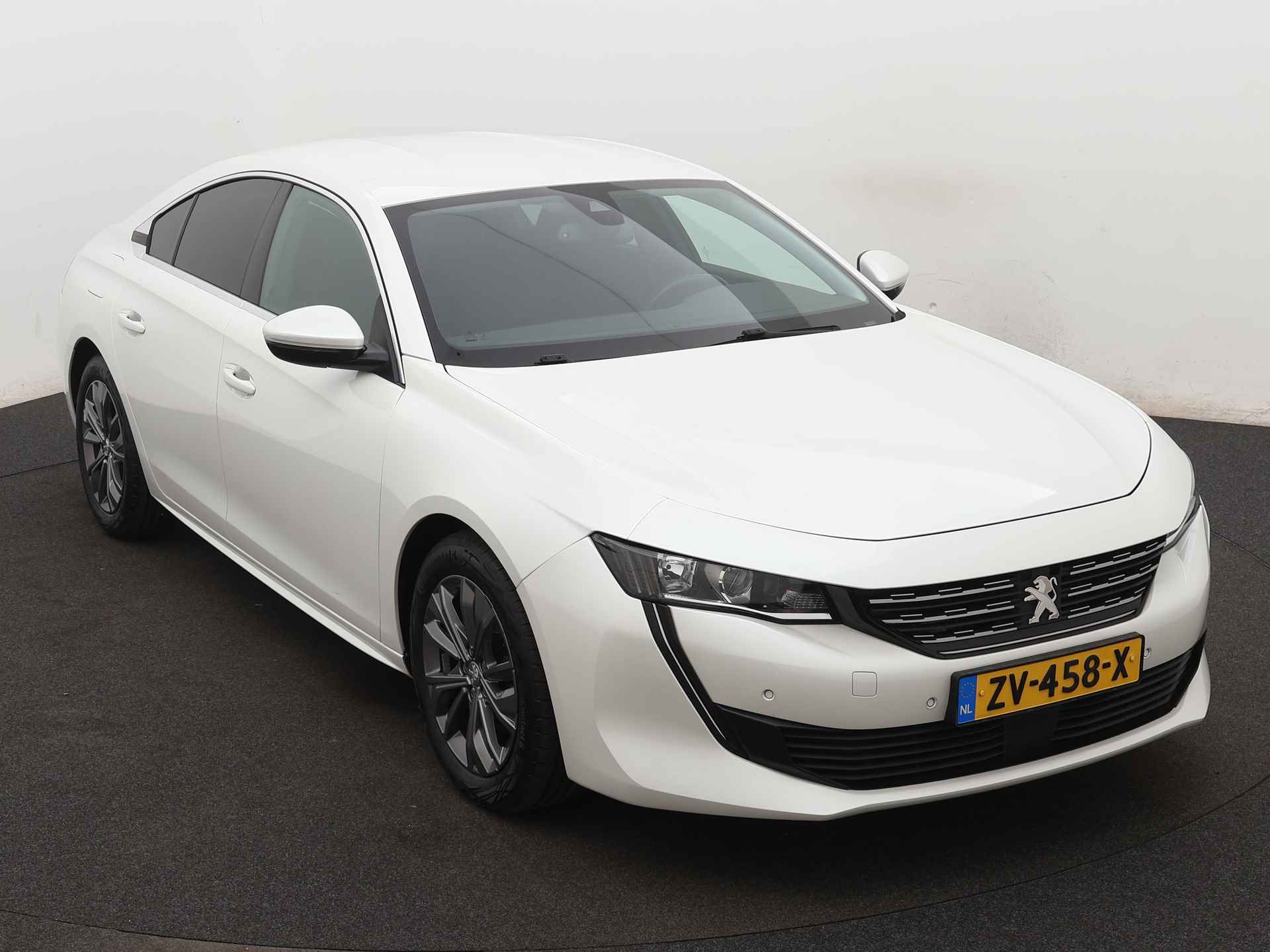 Peugeot 508 1.6 PureTech Blue Lease Active **LAATSTE KANS UITVERKOOP** | Navigatie | Achteruitrijcamera | Adaptieve Cruise control | - 29/44