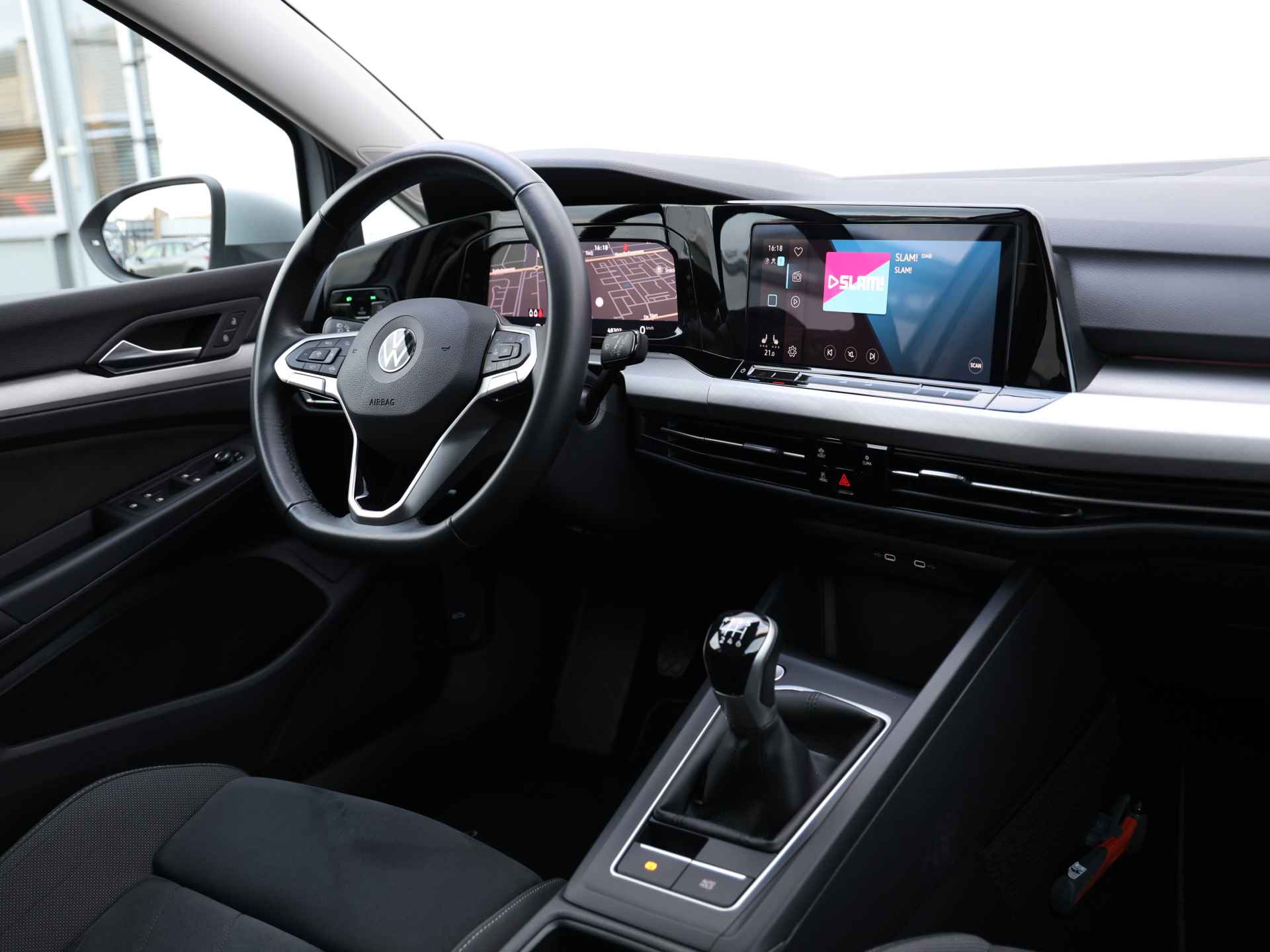 Volkswagen GOLF Variant 1.0 TSI Life Business 110pk | LED I Navigatie I Ergo stoelen I Cruise control I Stoelverwarming - 7/32