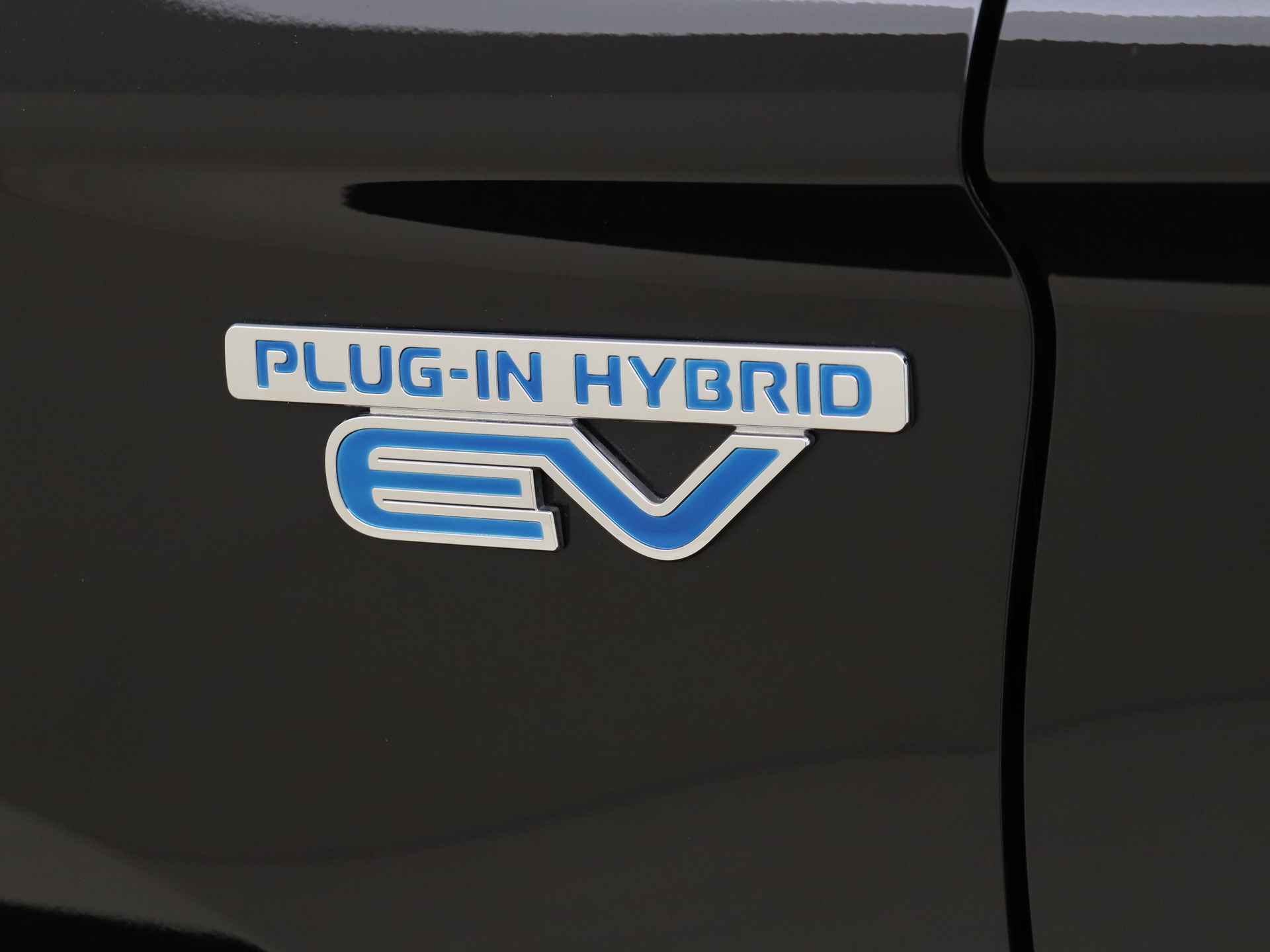 Mitsubishi Outlander 2.0 PHEV instyle YP - 36/45