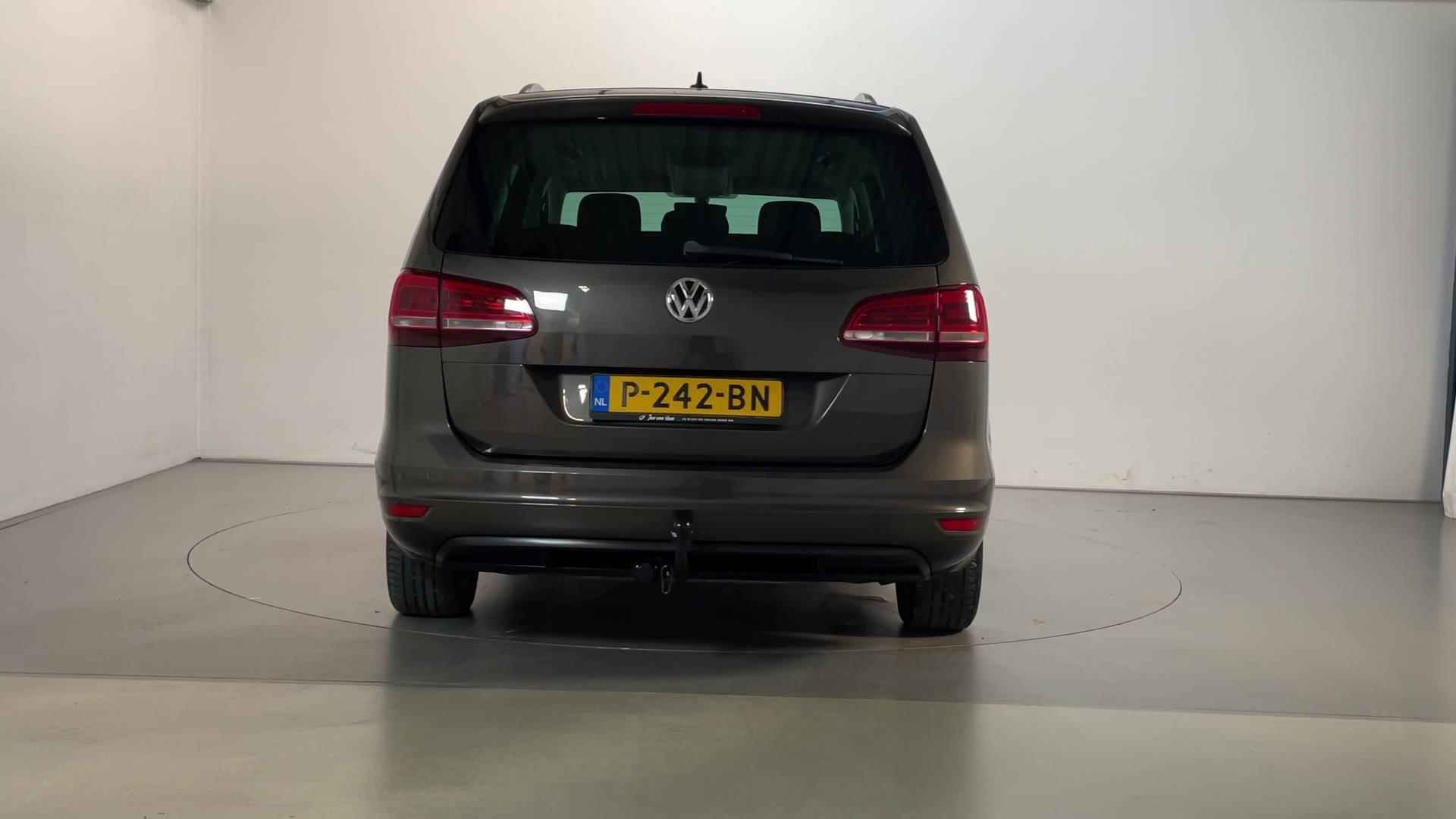 Volkswagen Sharan 1.4 TSI150pk DSG 7p Exclusive Series Navigatie Parkeersensoren Climate Control - 14/26