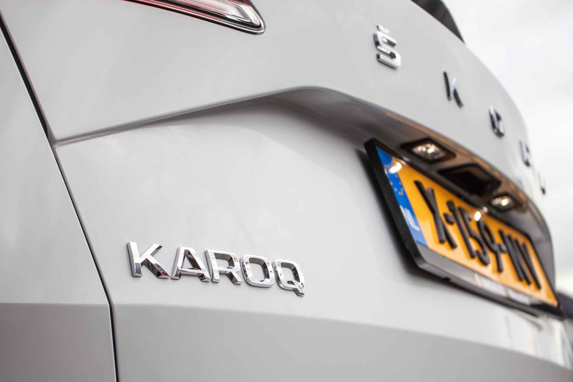 Škoda Karoq 1.5 TSI ACT Business Edition Plus automaat - All-in rijklrprs| Digitaal display | Navi | Cam | Adapt. cruise - 29/45