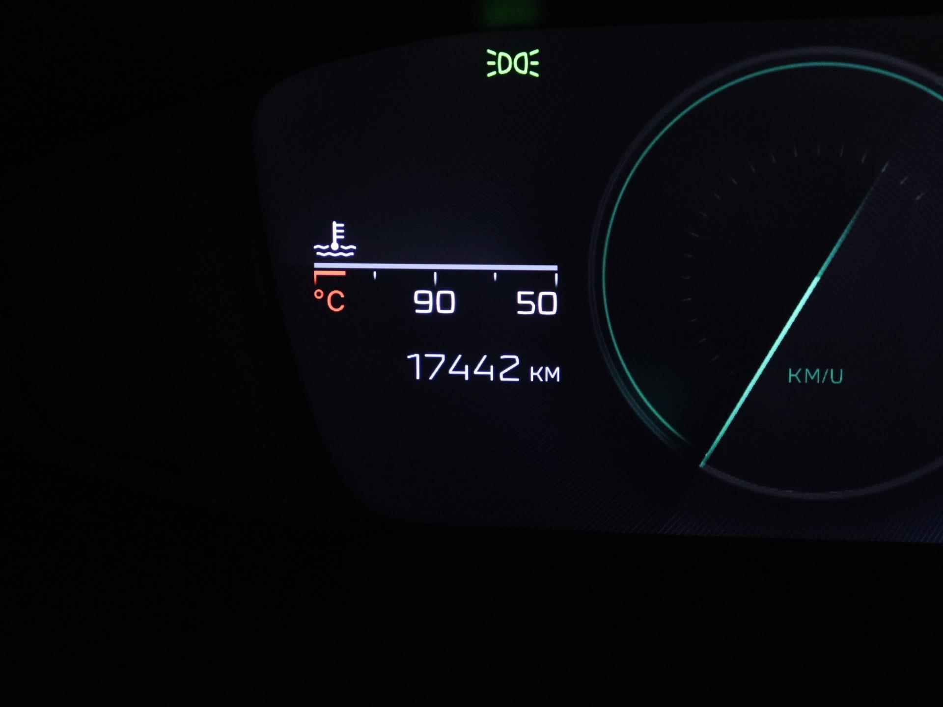 Peugeot 408 Allure Pack 130pk Automaat | Navigatie | Camera | Dodehoek Detectie | Licht Metalen Velgen 19"| Adaptieve Cruise Control - 32/39