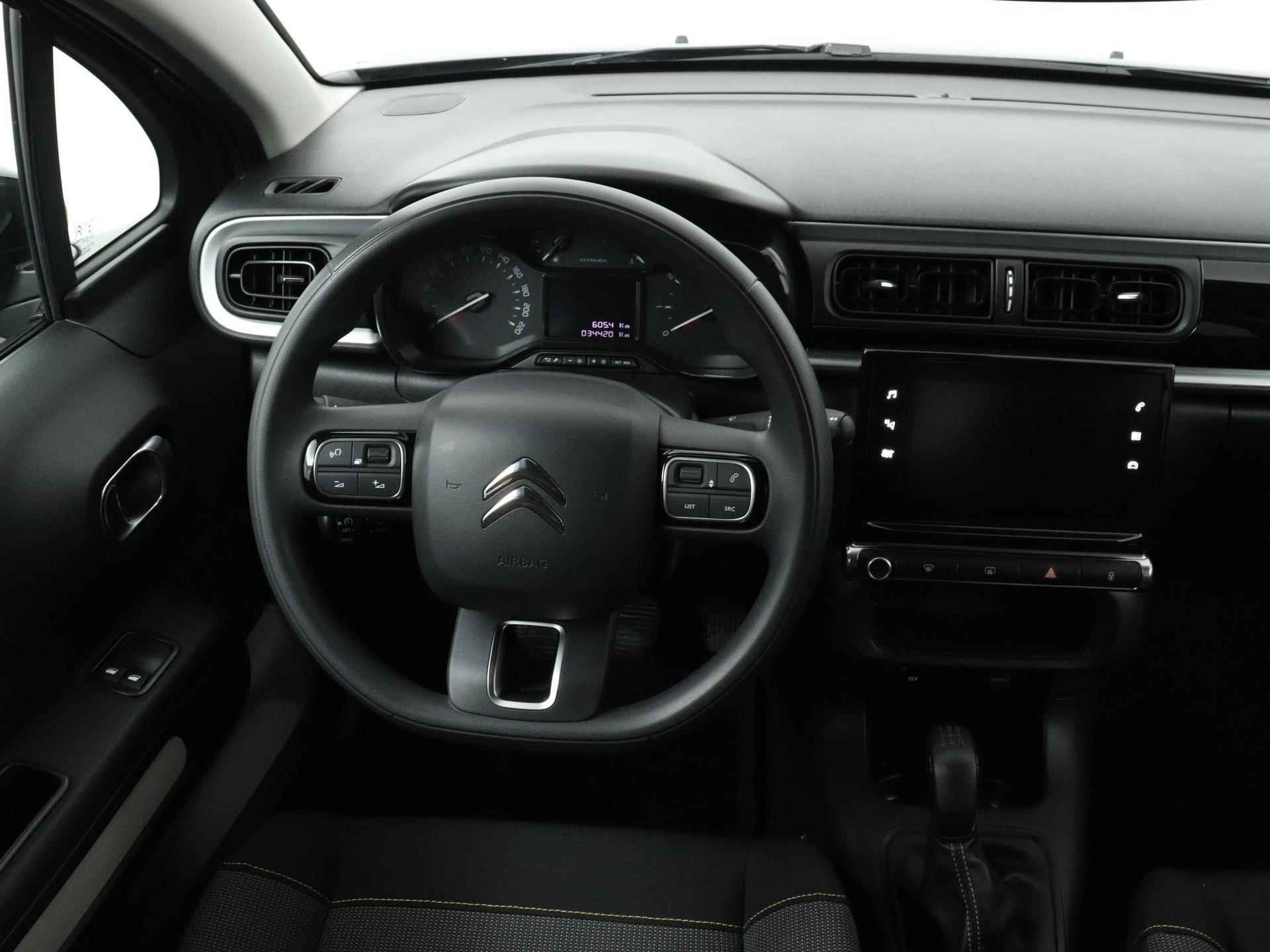 Citroen C3 Feel 83pk | Navigatie | Climate Control | Cruise Control | Parkeersensoren | Apple Carplay / Android Auto | Bluetooth | DAB+ radio | Automatisch dimlicht | Regensensor | Donker getint glas | Afwijkende dakkleur | All seasonbanden | Lage kilometerstand | - 13/34