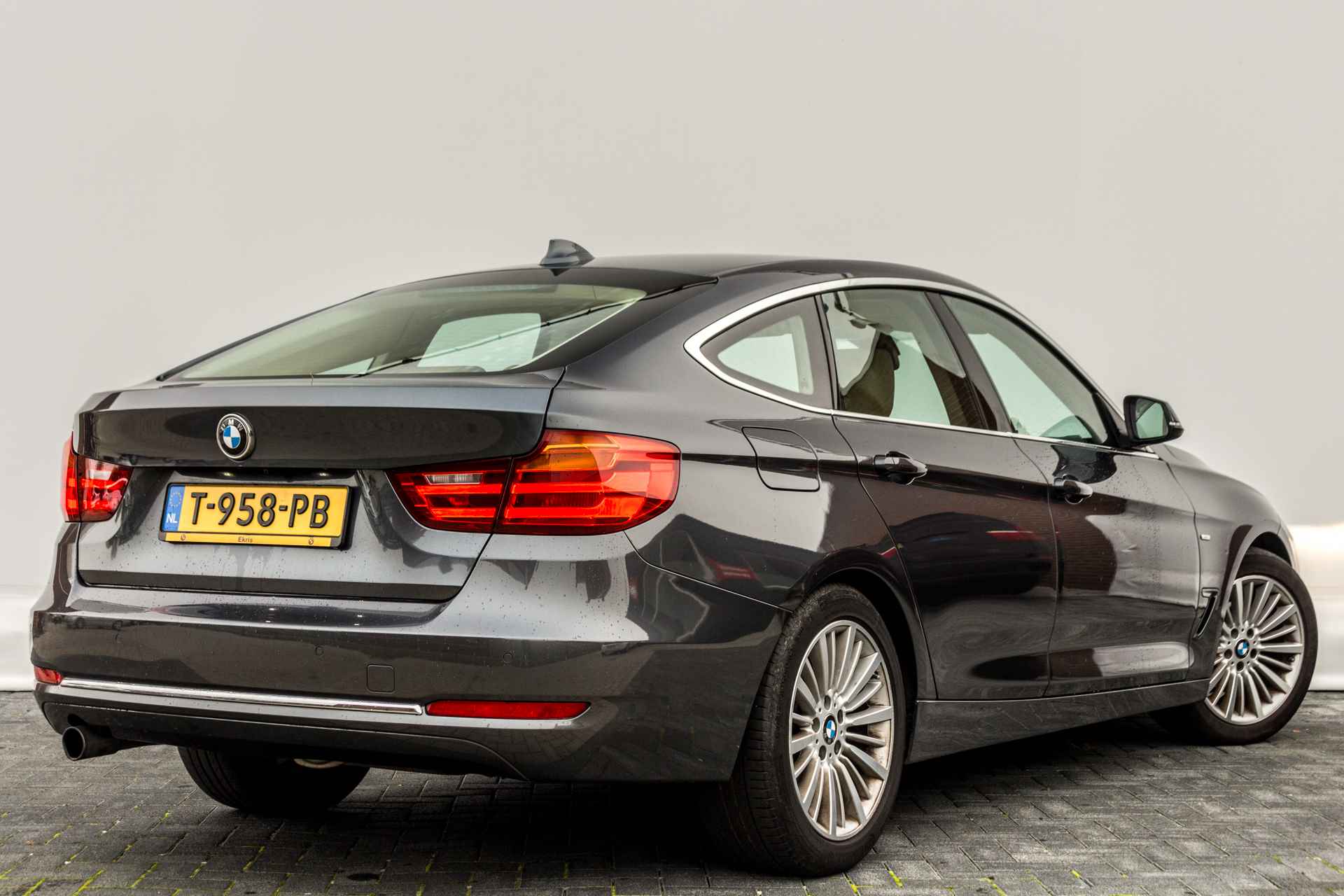 BMW 3-serie Gran Turismo 320i High Executive AUTOMAAT RIJKLAAR INCL:GARANTIE | Leer | PDC V/A   | Clima | CR CONTR | NAVI | - 3/9