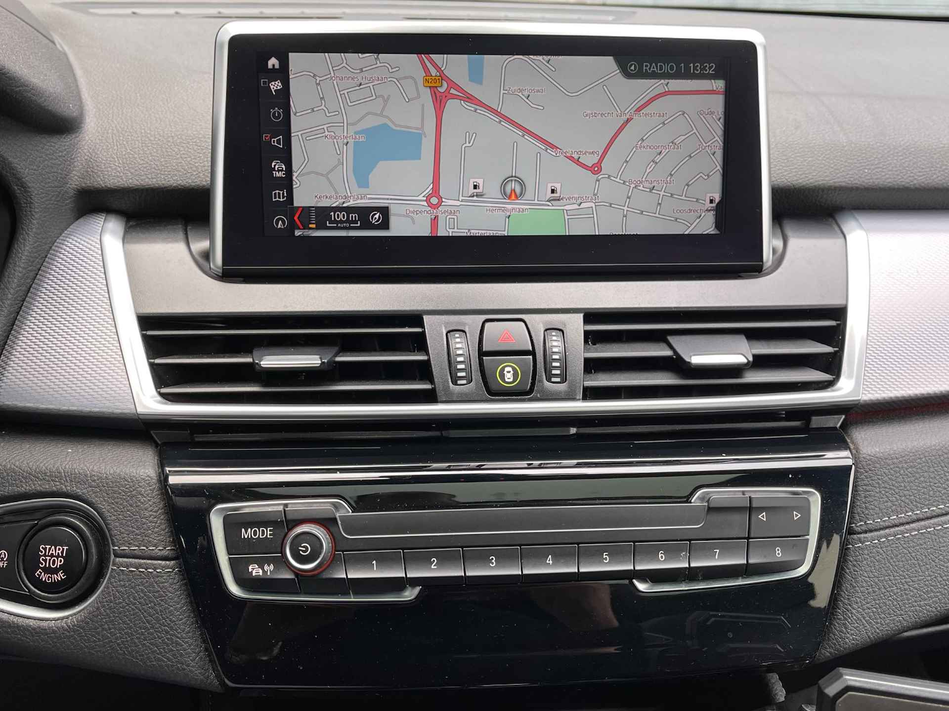 BMW 2-Serie Active Tourer (f45) 220i 192pk Automaat High Executive M-Pakket | Leer | Pano Schuif/kanteldak | LED | Navigatie | Climatecontrol 2 zones | Comfortstoelen | - 33/48