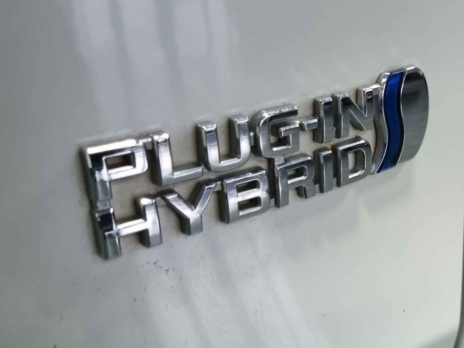 Toyota RAV4 2.5 Plug-in Hybrid AWD Bi-Tone Plus JBL / Pano / Trekhaak - 34/91