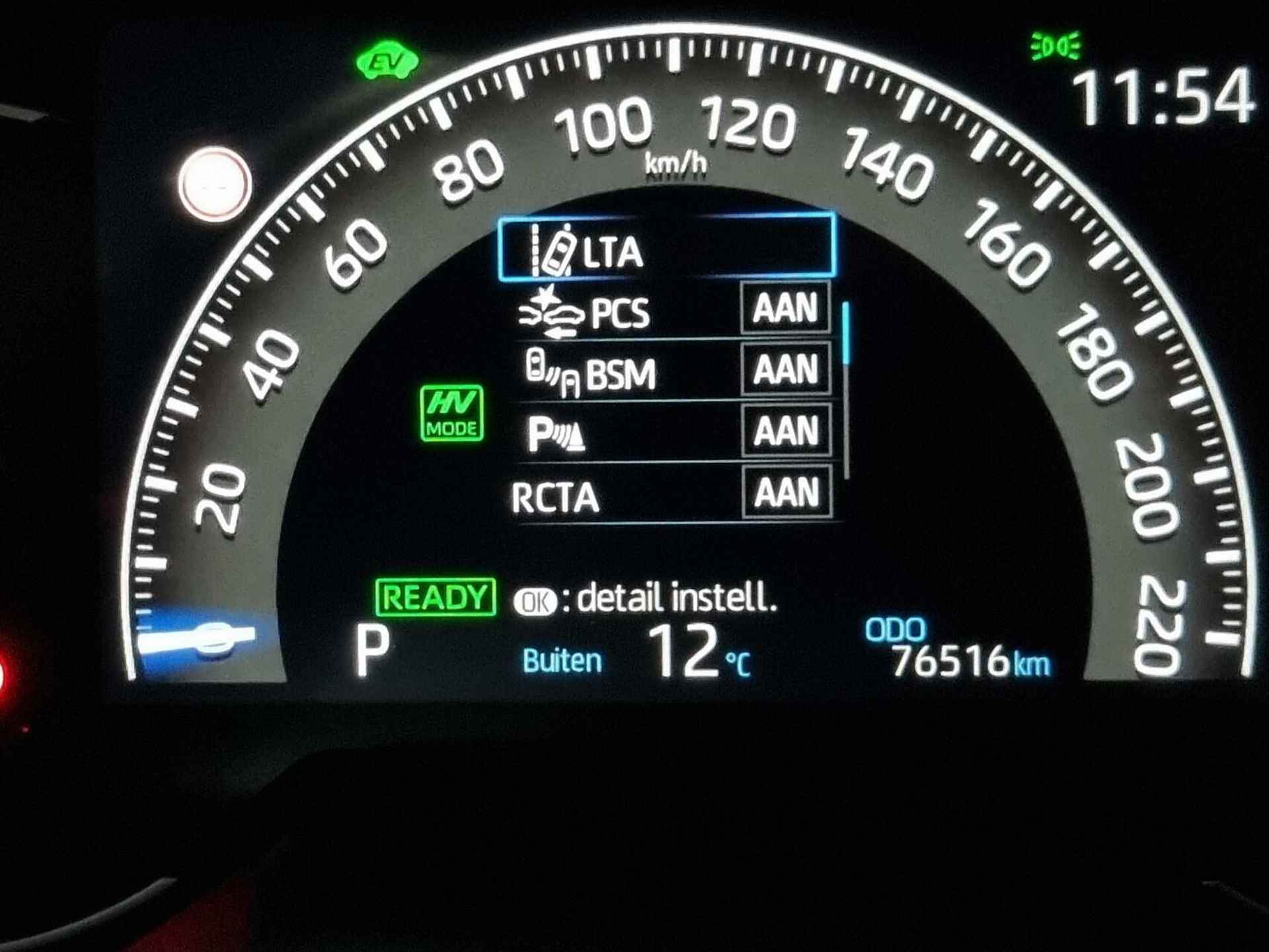 Toyota RAV4 2.5 Plug-in Hybrid AWD Bi-Tone Plus JBL / Pano / Trekhaak - 75/91