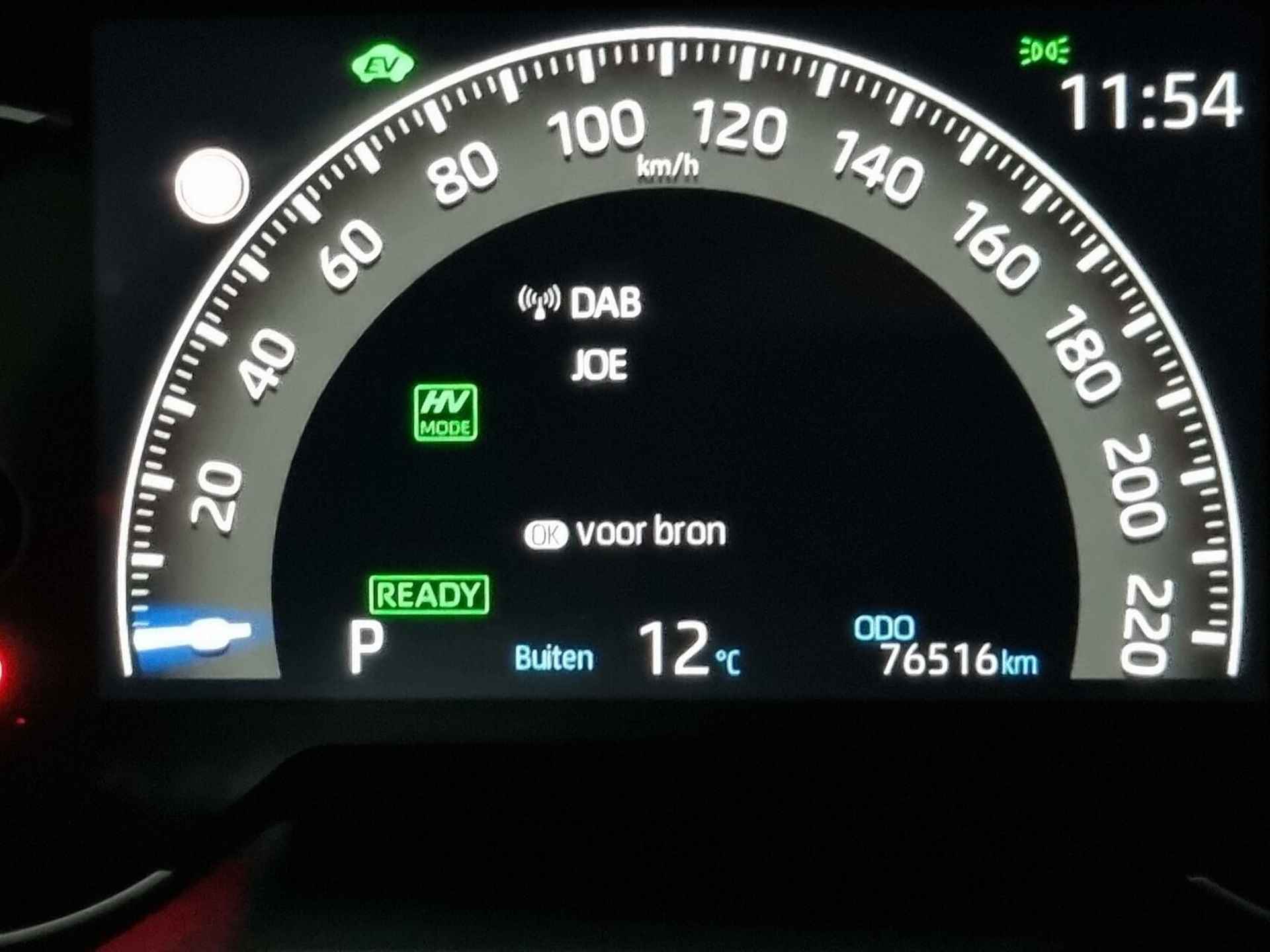 Toyota RAV4 2.5 Plug-in Hybrid AWD Bi-Tone Plus JBL / Pano / Trekhaak - 82/91