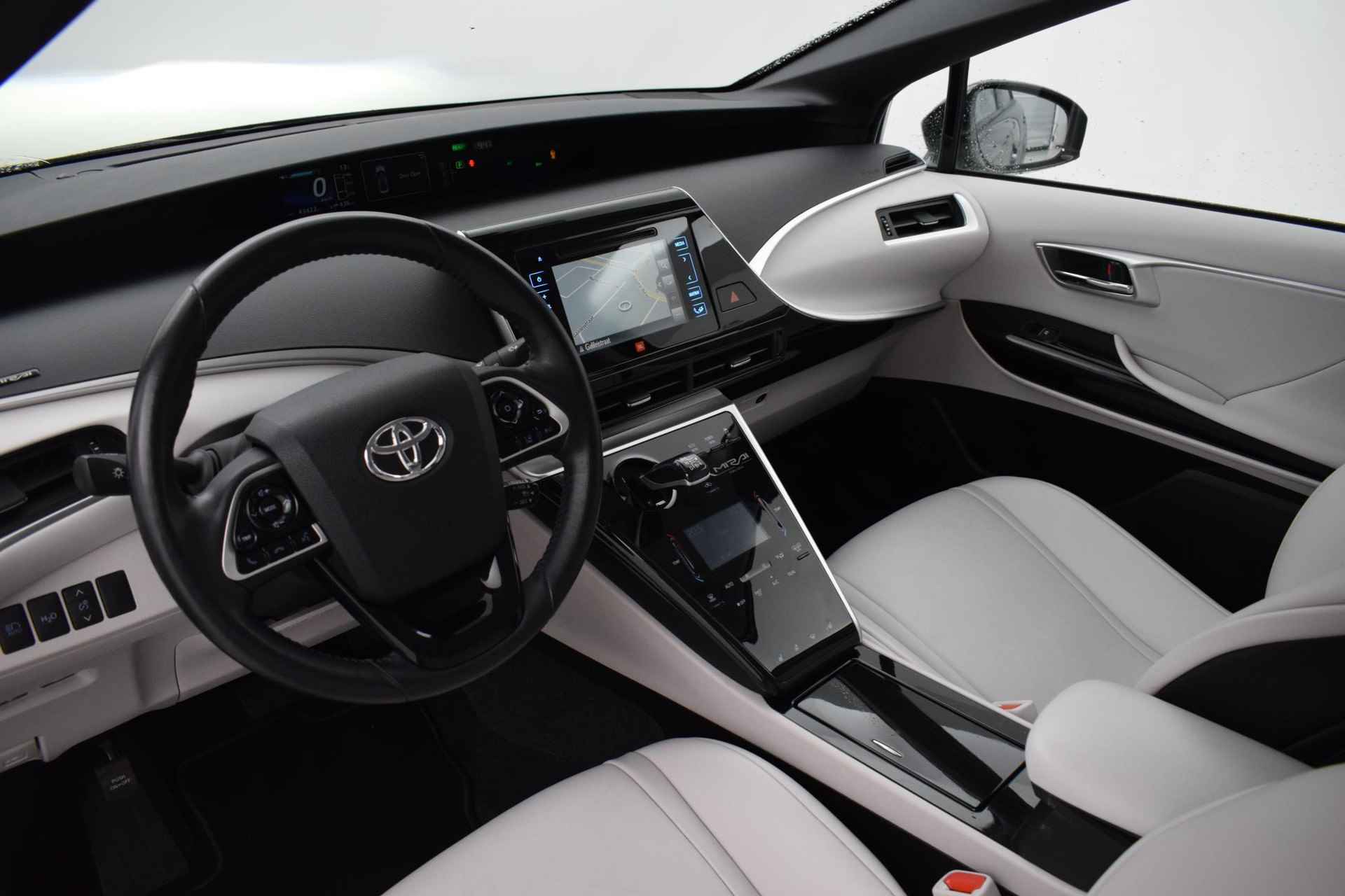 Toyota Mirai FCV Executive Leder Navigatie Automaat - 2/38