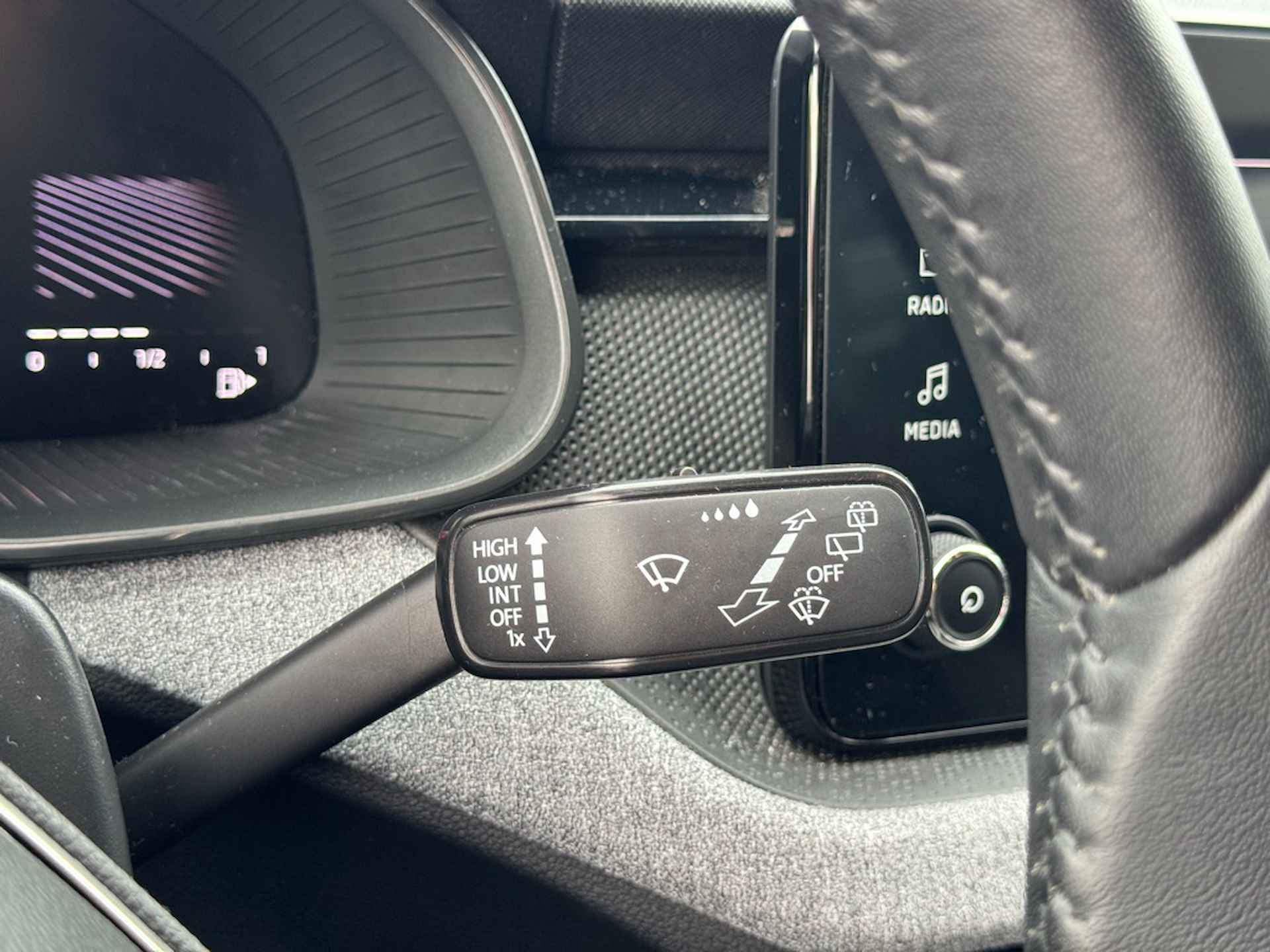 Škoda Kamiq FACELIFT Selection 1.0 TSI | Apple Carplay | Cruise Control | Lichtmetalen velgen | - 16/25