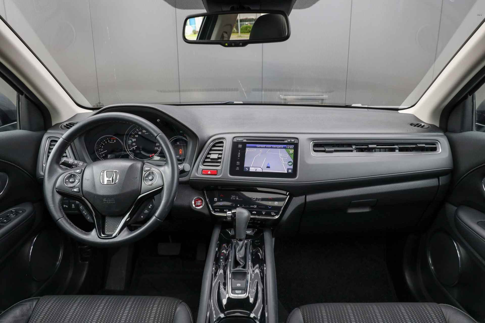 Honda HR-V 1.5 i-VTEC Aut. 130 PK Executive ✅ Pano ✅ LED ✅ Navi - 28/39