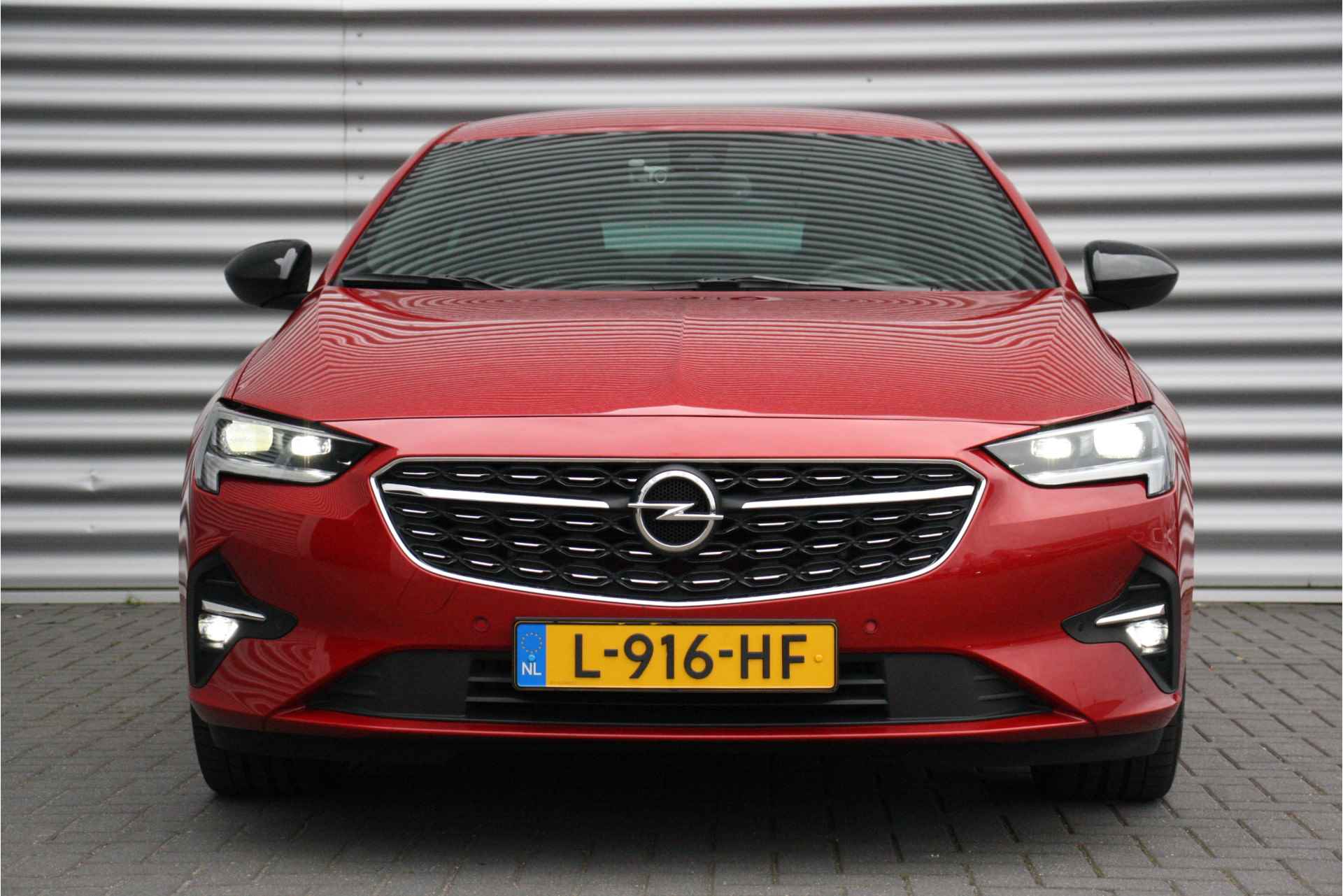 Opel Insignia GRAND SPORT 2.0 TURBO 200PK ULTIMATE AUTOMAAT / NAVI / LEDER / CLIMA / AGR / PDC / CAMERA / HUD / 20" LMV / BOSE / KEYLESS / LED - 5/41
