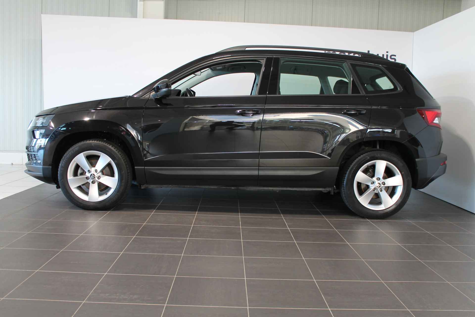 Skoda Karoq 1.0 TSI 115PK AMBITION BUSINESS VIRTUAL NAVI CAMERA ECC NAP - 2/33