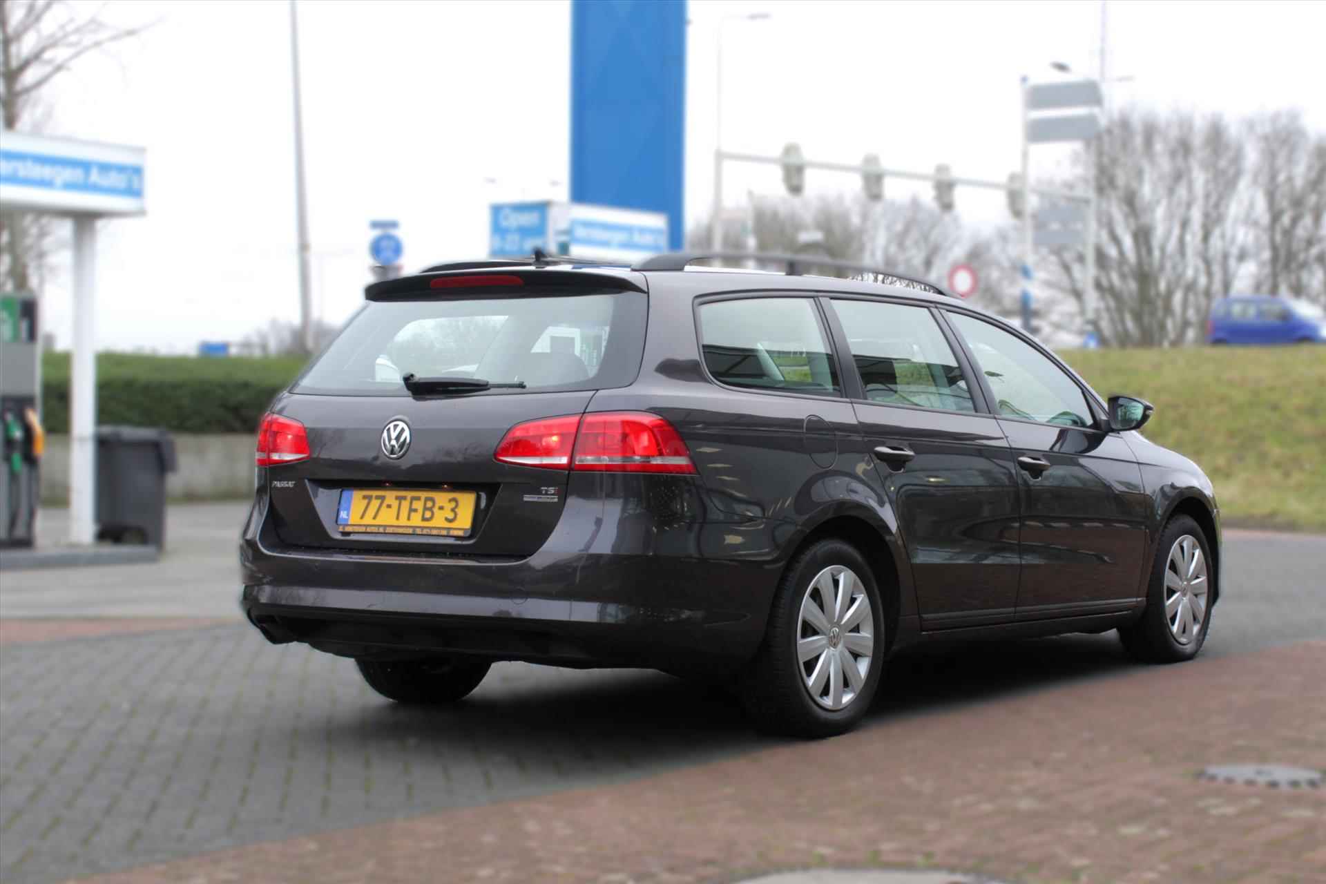 VOLKSWAGEN Passat 1.4 TSI 90KW 7-DSG VARIANT Trendline - 7/34