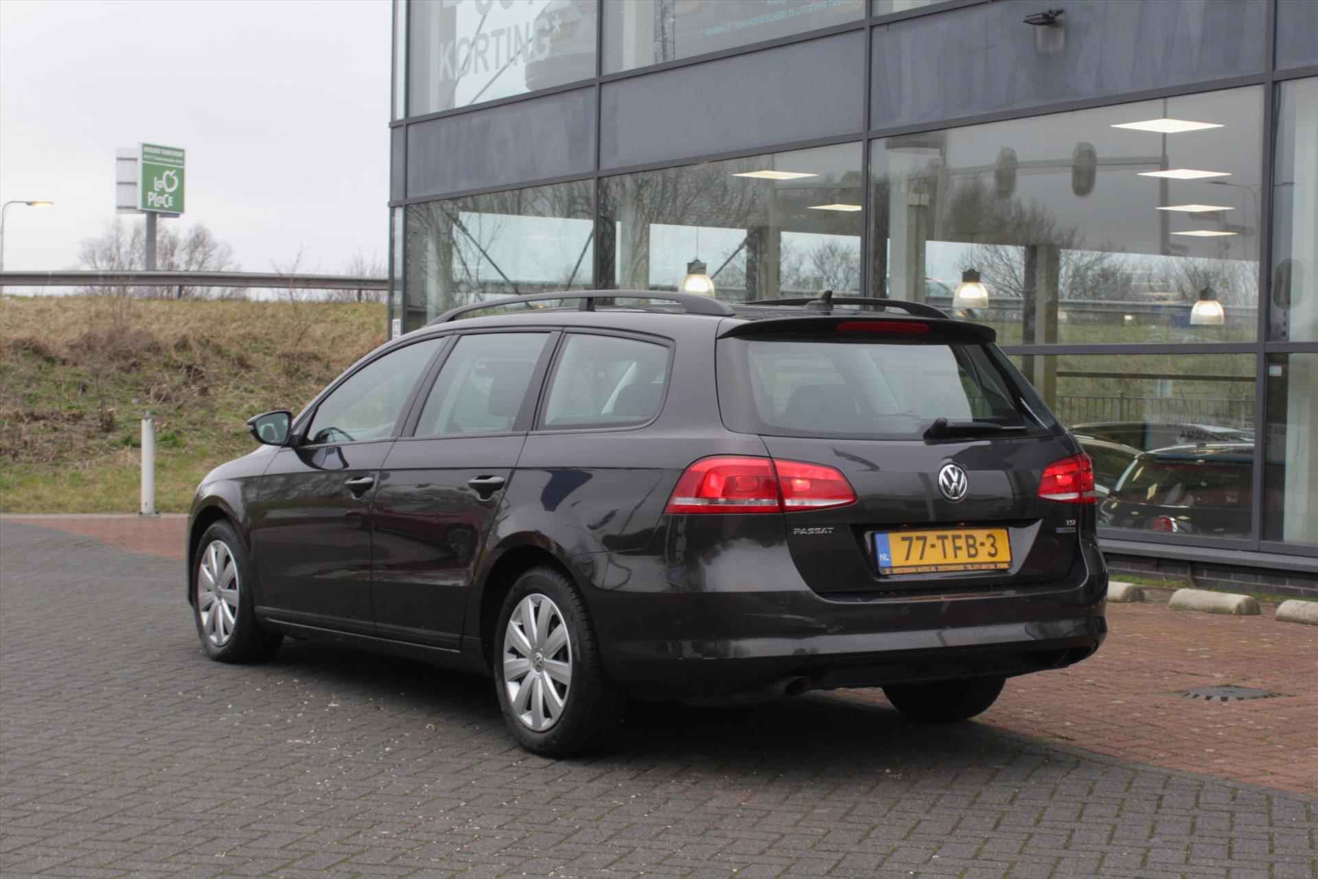 VOLKSWAGEN Passat 1.4 TSI 90KW 7-DSG VARIANT Trendline - 9/34