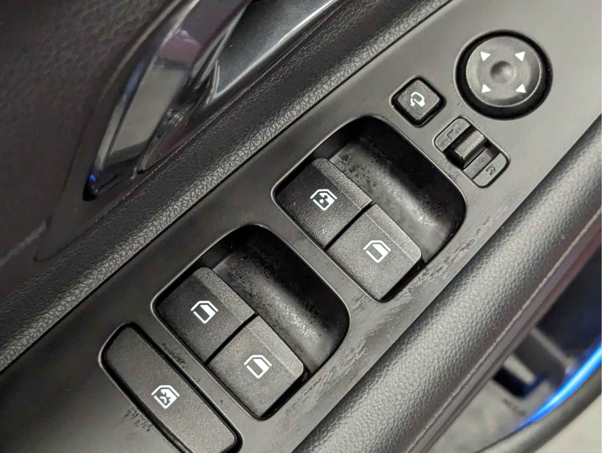 Hyundai i20 1.0 T-GDI N Line | Sportieve uitvoering! | Lichtmetalen velgen | Parkeercamera | BOSE Audio | - 18/45