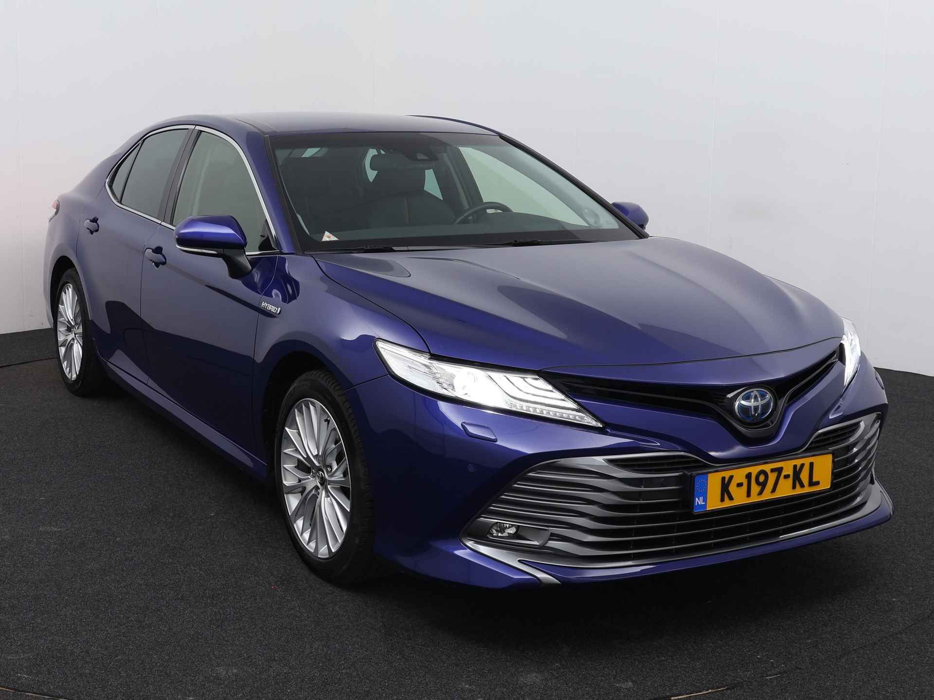 Toyota Camry 2.5 Hybrid Premium | Navigatie | Leder | - 27/41