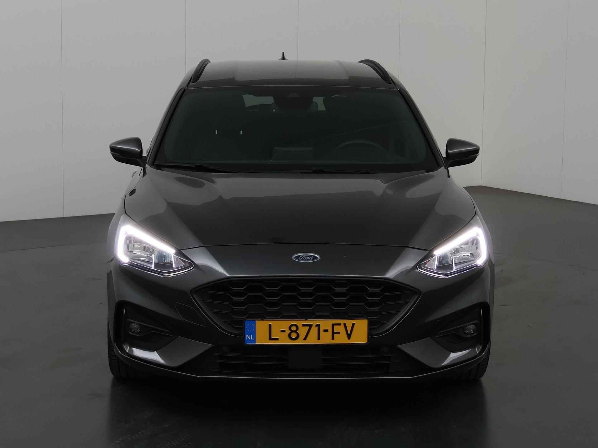 Ford Focus Wagon 1.0 EcoBoost Hybrid ST Line X Business | Adaptive Cruise Control | Elekt. Achterklep | Winterpack | Climate Control | Parkeercamera | - 4/42