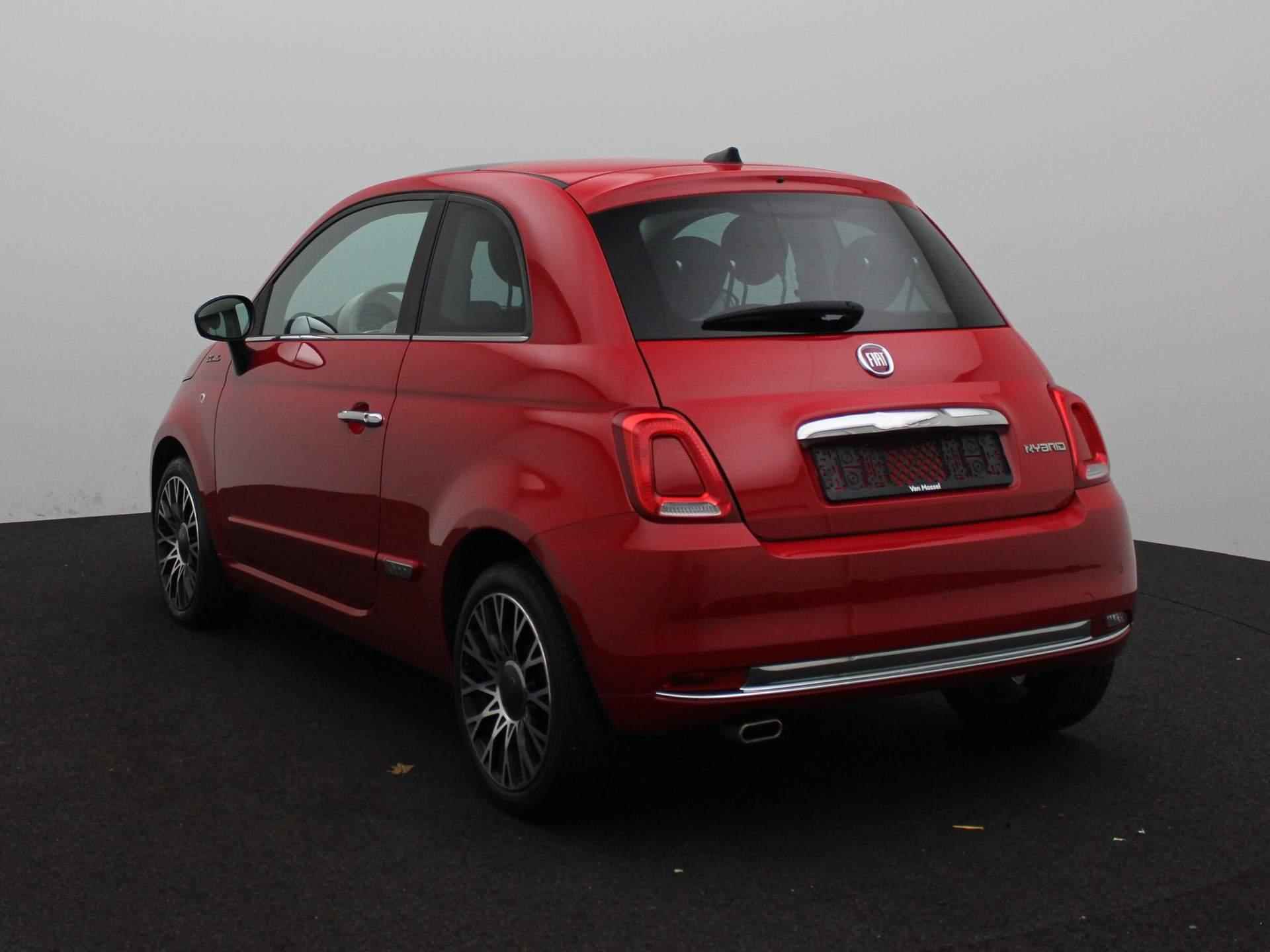 Fiat 500 1.0 Hybrid Dolcevita | Panoramadak | Apple CarPlay | Climate Control | Parkeersensoren | 16'' Velgen | - 2/26