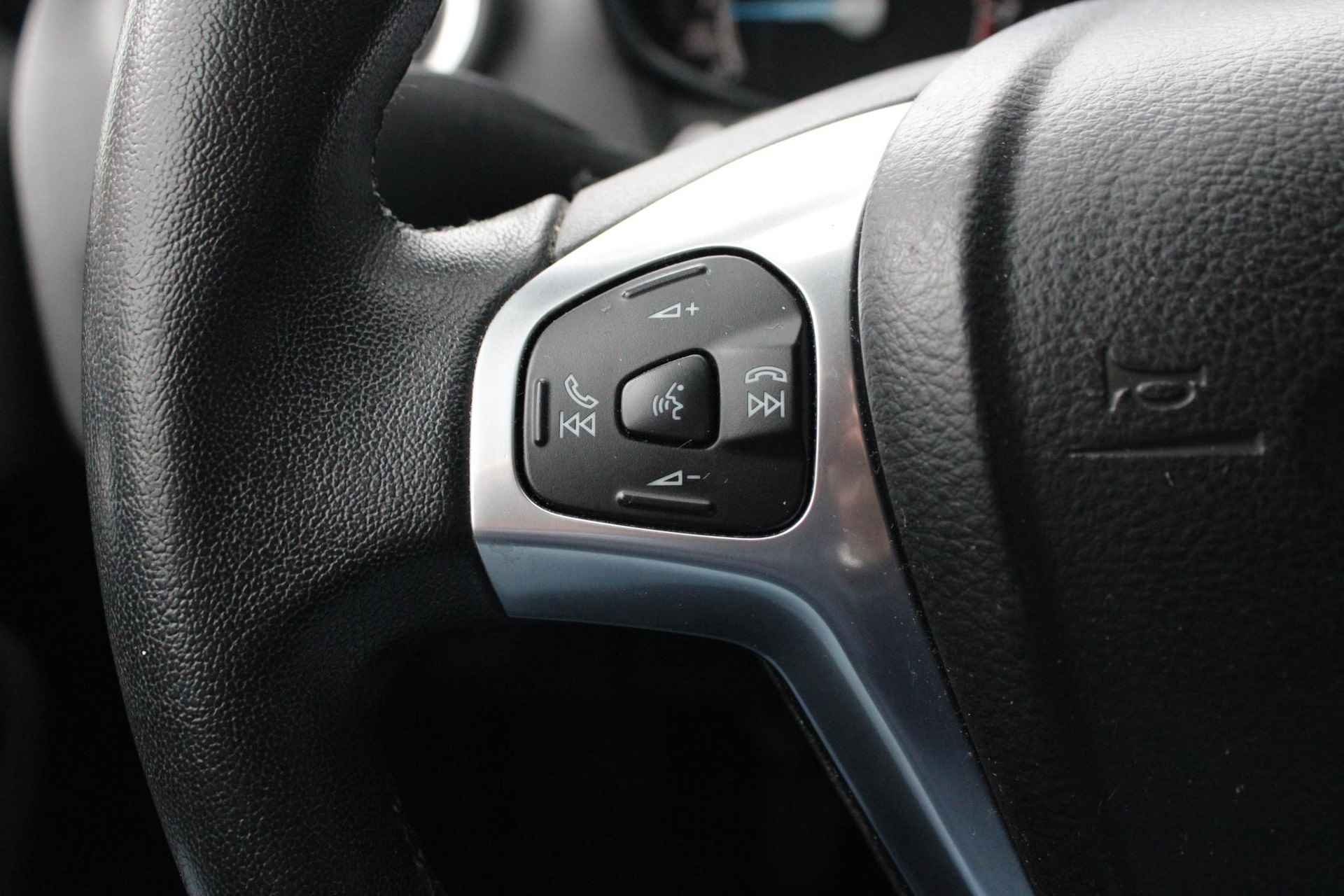 Ford Fiesta 1.0 EcoBoost Hot Hatch | Navigatie | Airco | EcoBoost | - 23/32