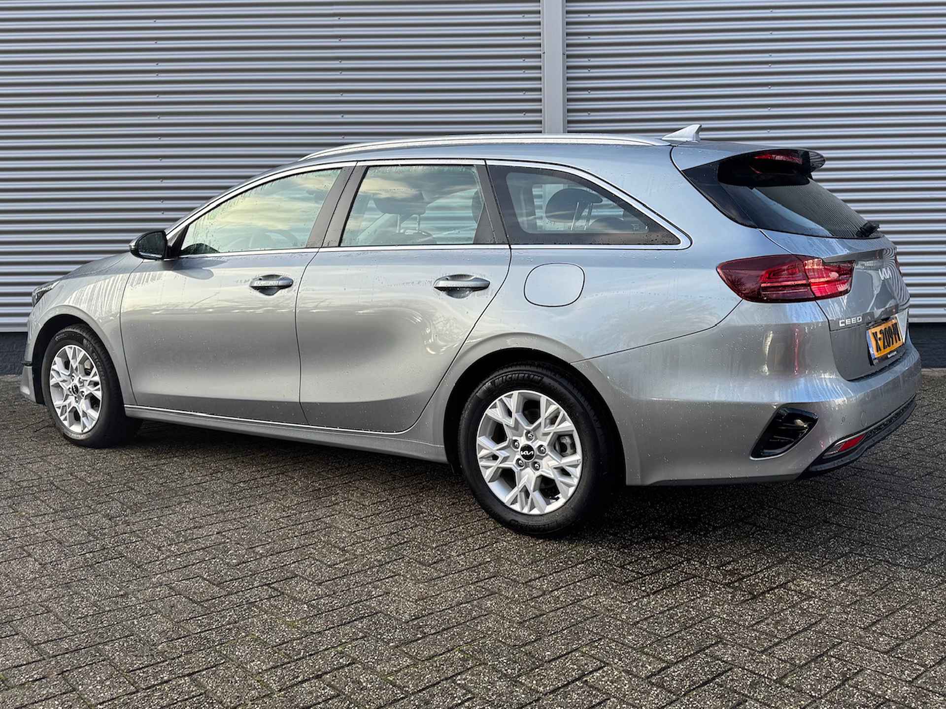 KIA Ceed Sw 1.0 T-GDi 120pk DynamicLine | Navigatie | Climate Control | Camera | - 3/41