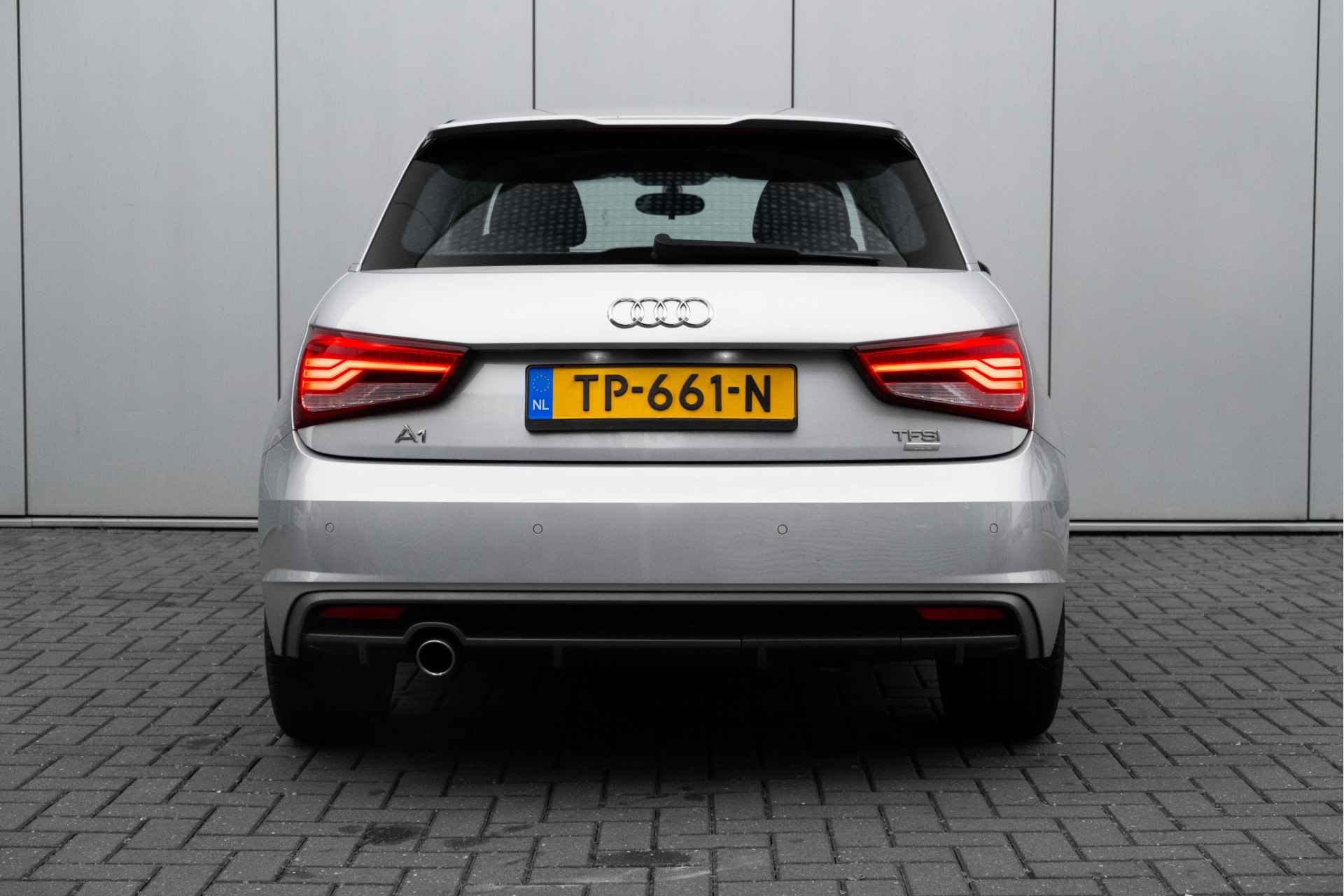 Audi A1 1.0 TFSI Advance | S Line Exterieur | Cruise control | Navigatie | Airco | Parkeerhulp achter | 17" LM | - 5/42