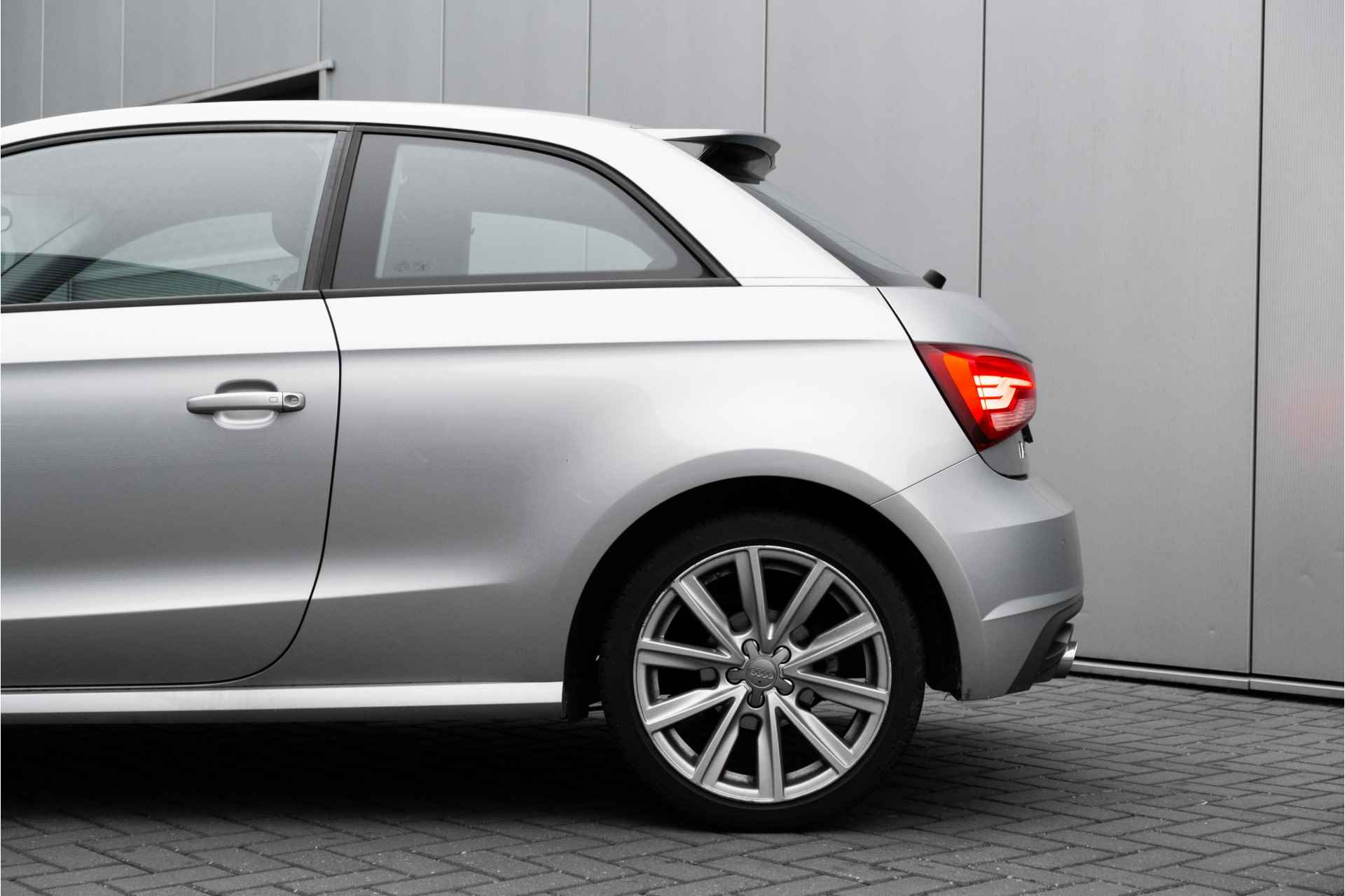 Audi A1 1.0 TFSI Advance | S Line Exterieur | Cruise control | Navigatie | Airco | Parkeerhulp achter | 17" LM | - 21/42