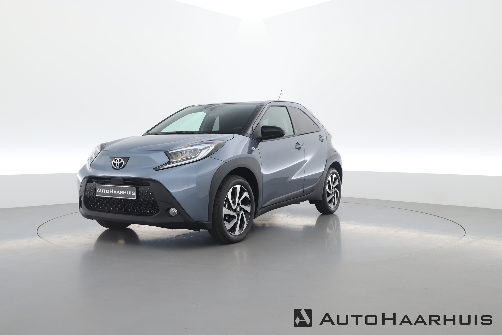 Toyota Aygo X 1.0 VVT-i S-CVT Team D | Navi by App | Camera | Keyless | PDC | Stoelverw. | Adapt. Cruise