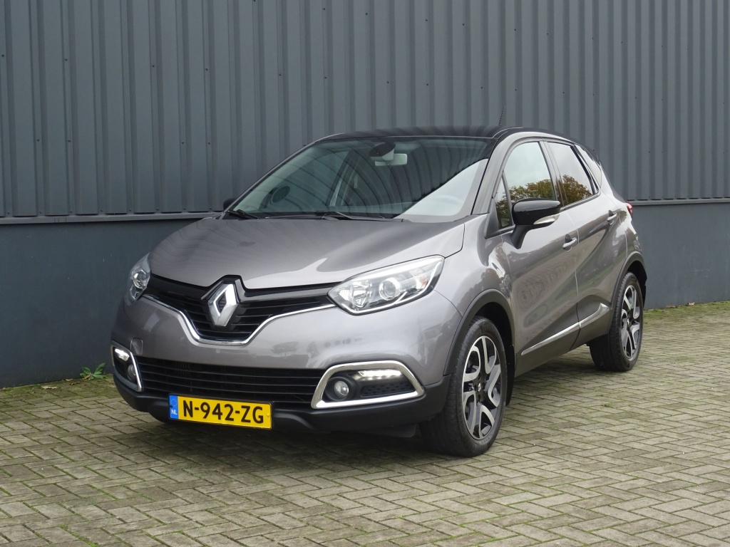 Renault Captur 1.2 TCe Helly Hansen AUTOMAAT