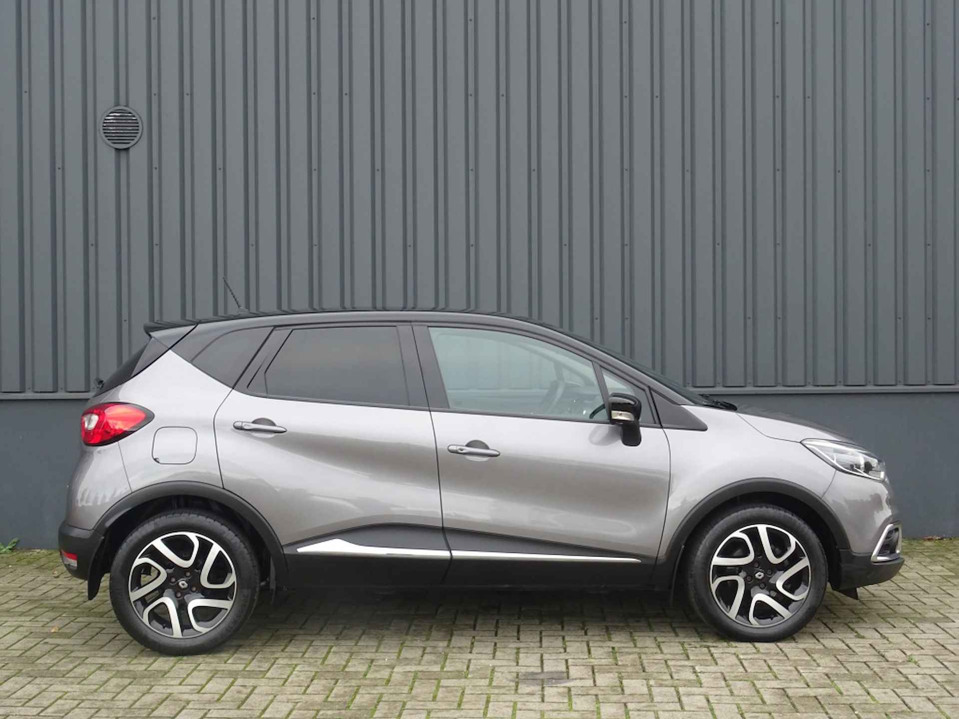 Renault Captur 1.2 TCe Helly Hansen AUTOMAAT - 6/29