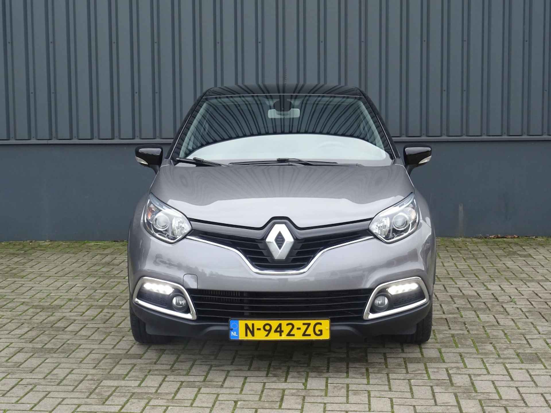 Renault Captur 1.2 TCe Helly Hansen AUTOMAAT - 8/29