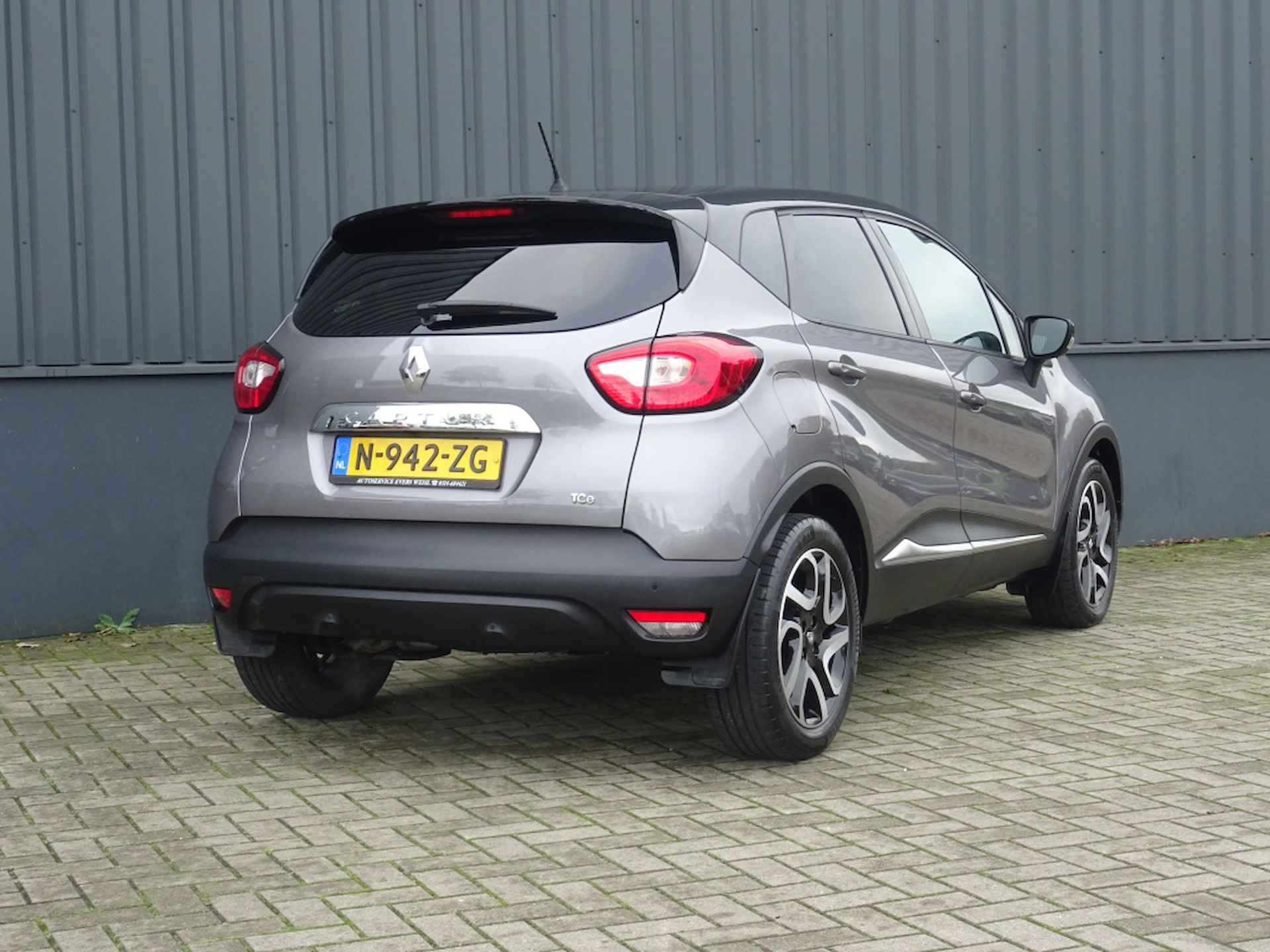 Renault Captur 1.2 TCe Helly Hansen AUTOMAAT - 10/29