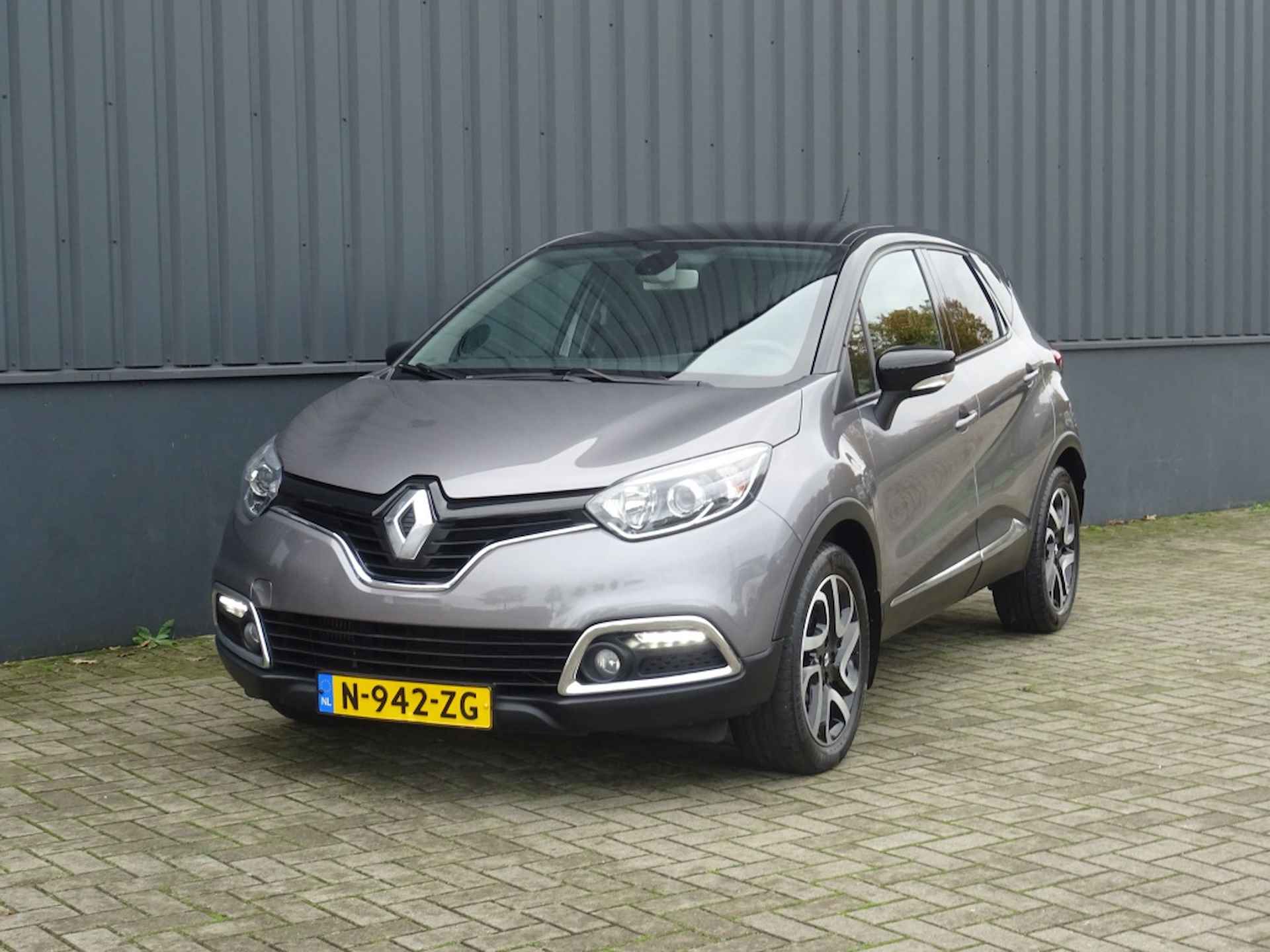 Renault Captur 1.2 TCe Helly Hansen AUTOMAAT - 12/29