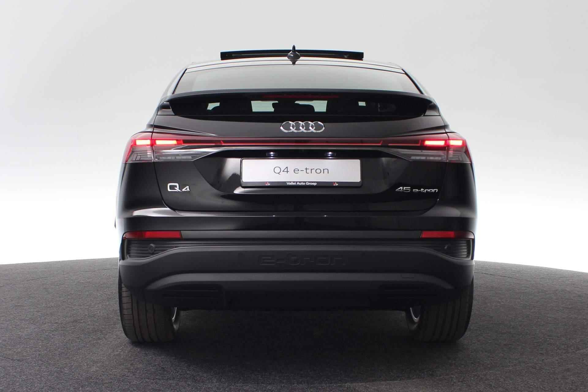 Audi Q4 Sportback e-tron Edition 45 286pk | ACTIE AUTO | Panoramadak | Sonos | Trekhaak | - 24/51