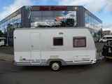 Dethleffs Camper 440 DB voortent en luifel