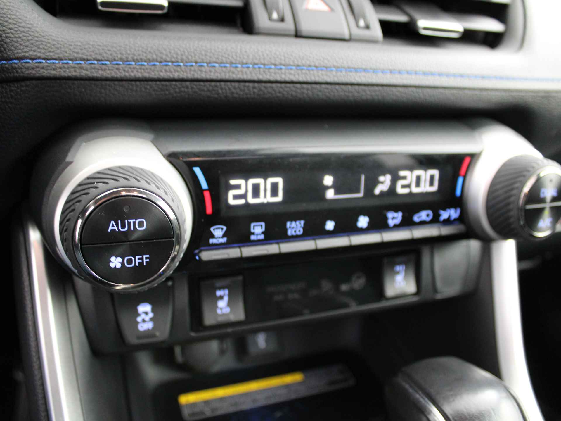 Toyota RAV4 2.5 Hybrid Bi-Tone | Panoramadak | JBL | Leder | Navi | 360 Camera | Adap. Cruise | Apple Carplay & Android Auto Max Louwman Haarlem - 11/50