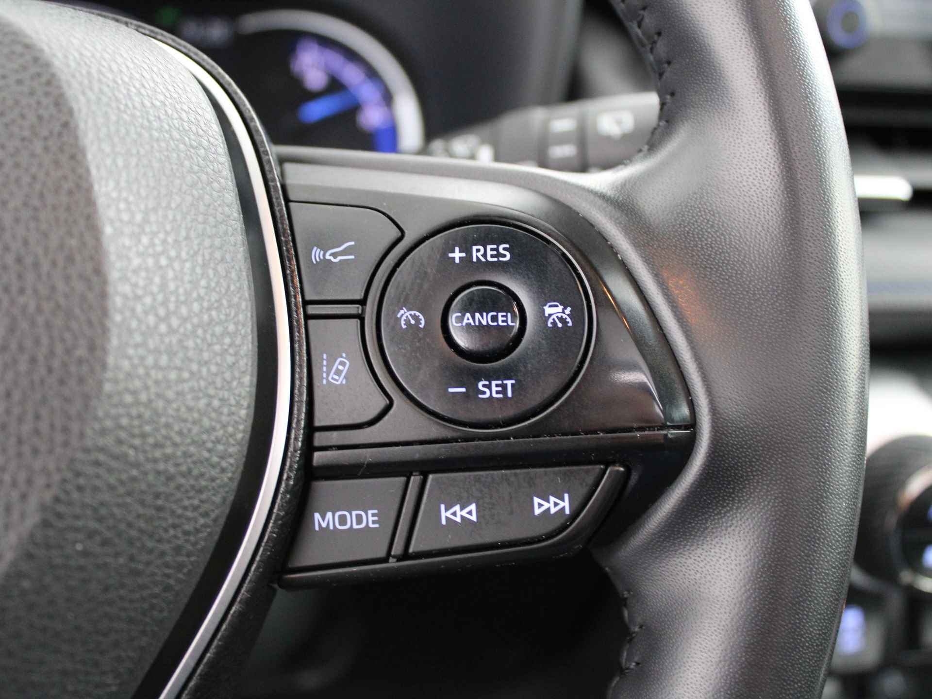 Toyota RAV4 2.5 Hybrid Bi-Tone | Panoramadak | JBL | Leder | Navi | 360 Camera | Adap. Cruise | Apple Carplay & Android Auto Max Louwman Haarlem - 23/50