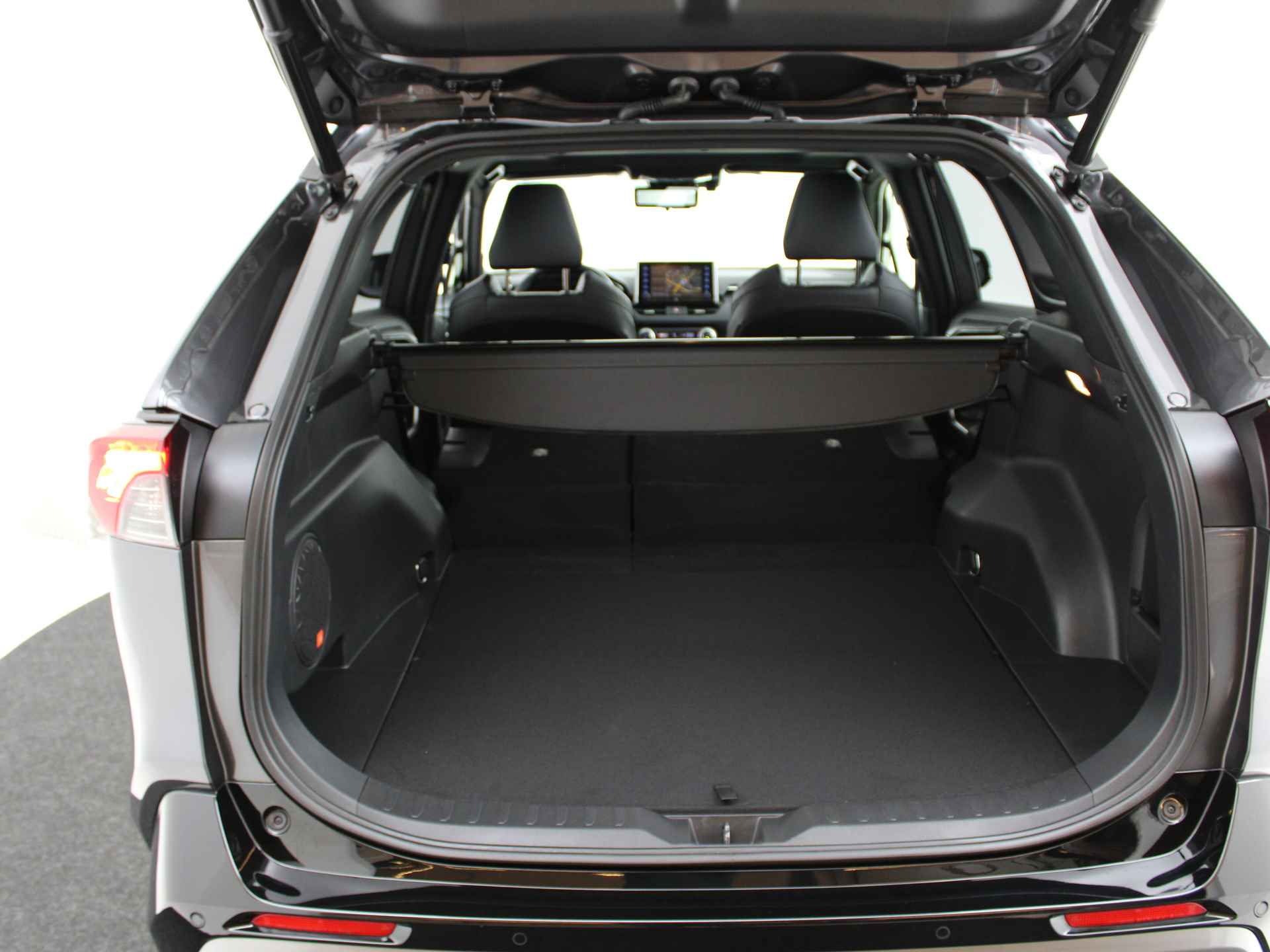 Toyota RAV4 2.5 Hybrid Bi-Tone | Panoramadak | JBL | Leder | Navi | 360 Camera | Adap. Cruise | Apple Carplay & Android Auto Max Louwman Haarlem - 40/50