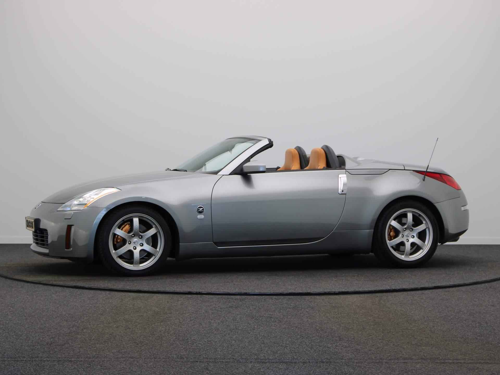 Nissan 350Z Roadster 3.5 V6 | Elektrisch Bedienbare Kap | Climate Control | Stoelverwarming | Parkeersensoren Achter | Slechts 66300KM! | - 12/48