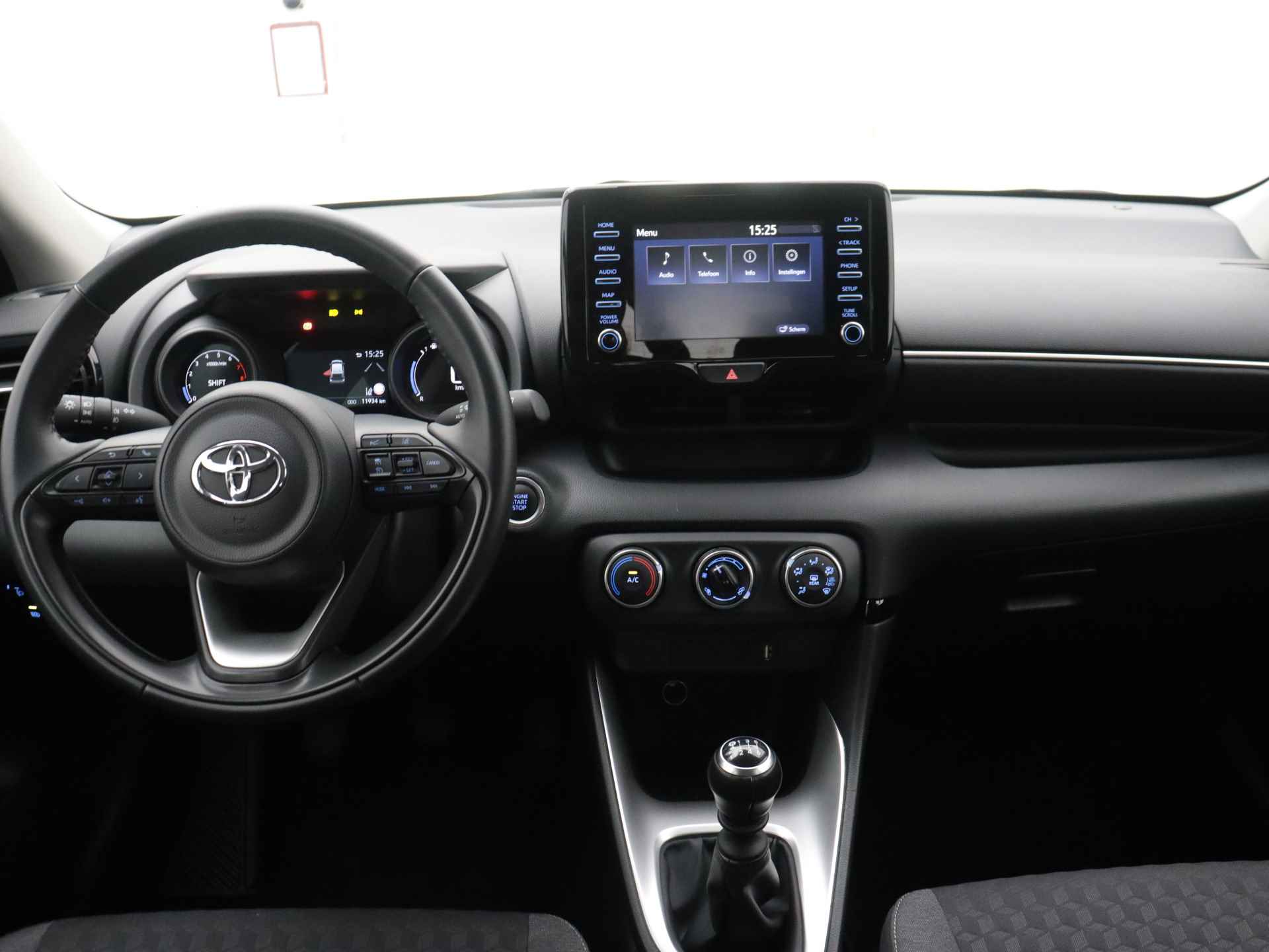 Toyota Yaris 1.5 VVT-i Dynamic | Airco | Camera | LM velgen | LED | Apple Carplay/Android Auto | - 6/41