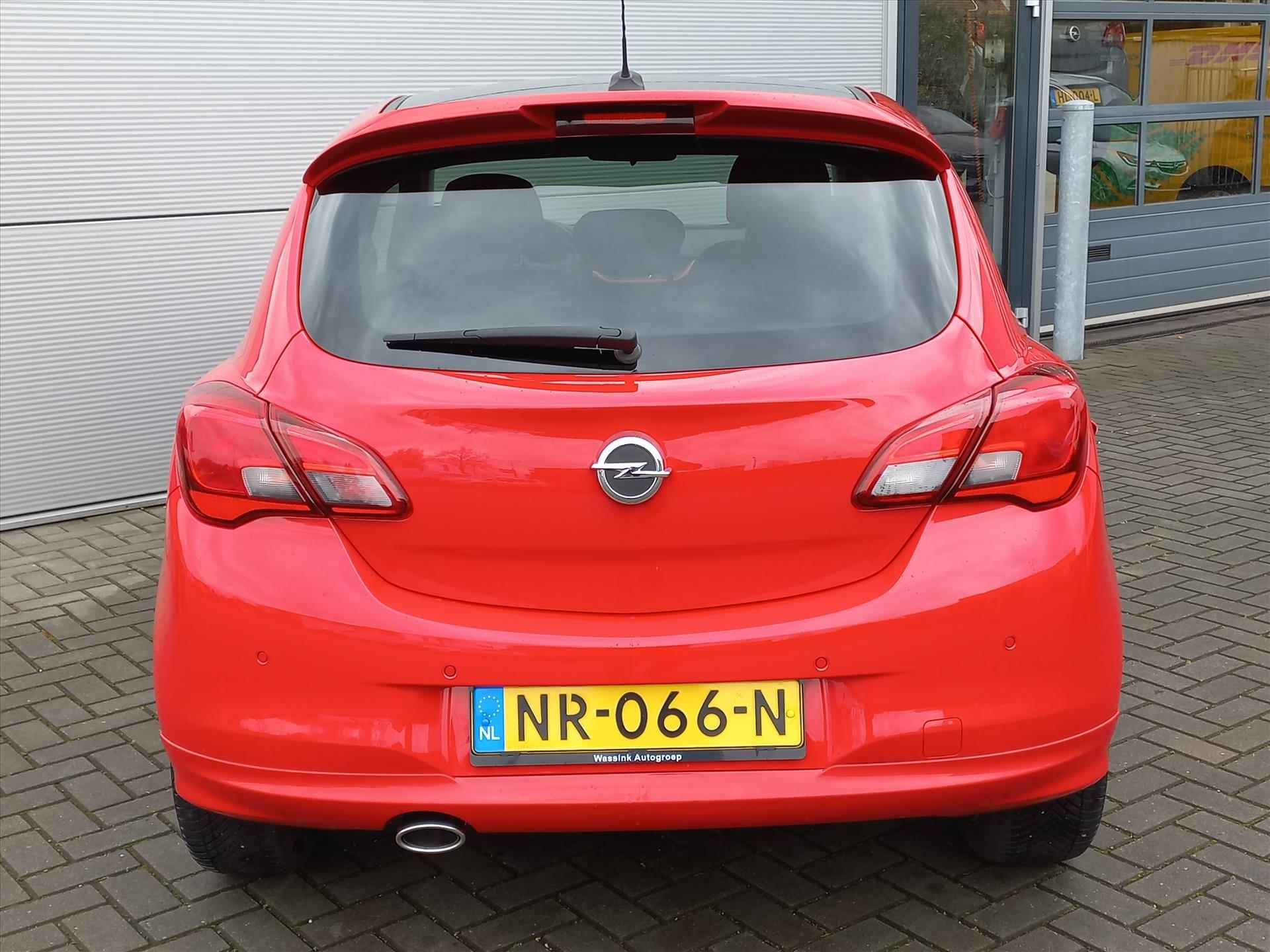 Opel Corsa 1.0T 90pk OPC-LINE | Airco | 17" Lm velgen | navigatie by Apple of Android | Winterpack | Spoilers - 33/40
