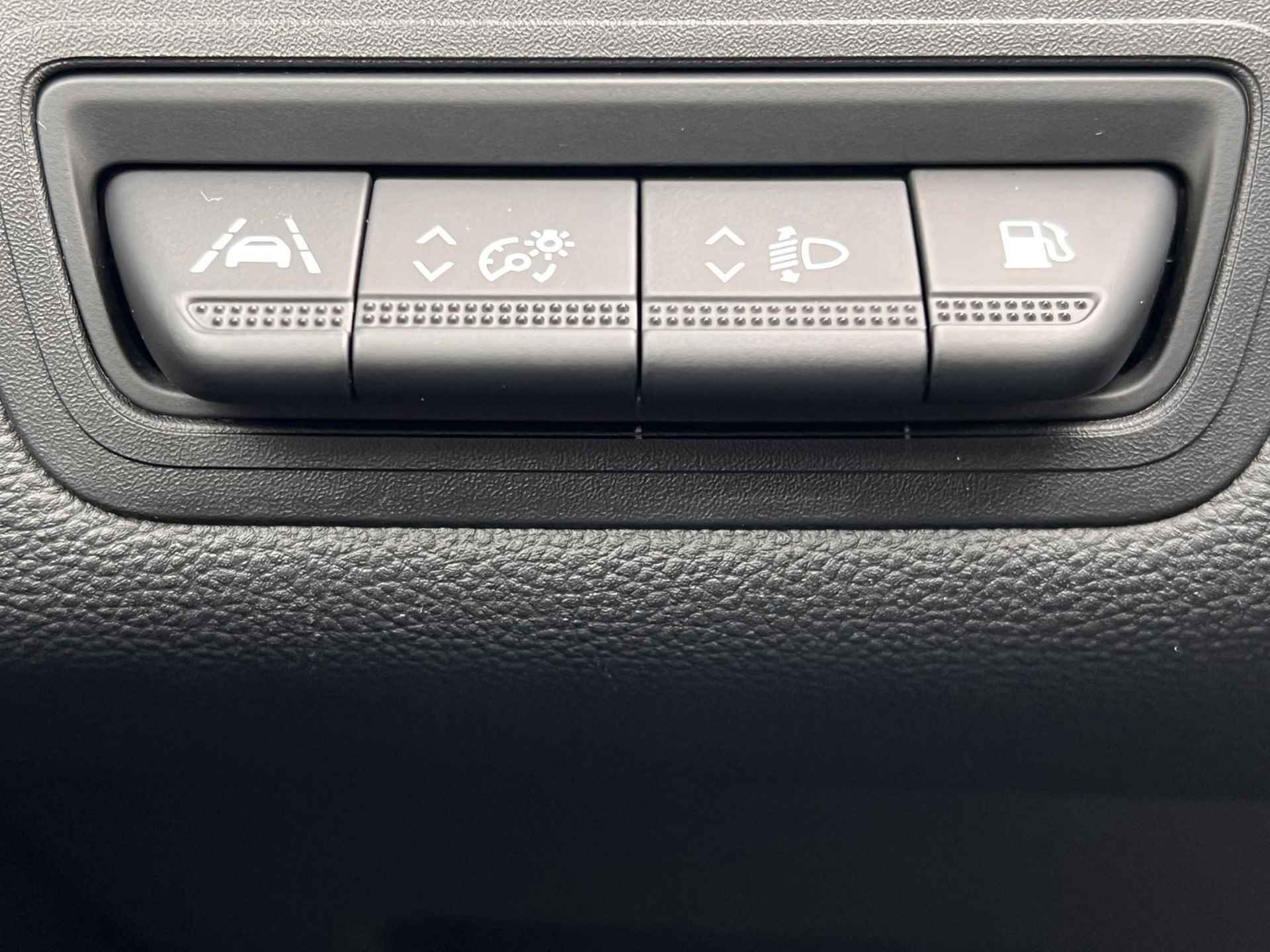Renault Captur 1.6 E-Tech Plug-in Hybrid 160 Intens Automaat / Navigatie groot scherm / Apple Carplay Android Auto / 18" Lichtmetalen wielen / - 14/55