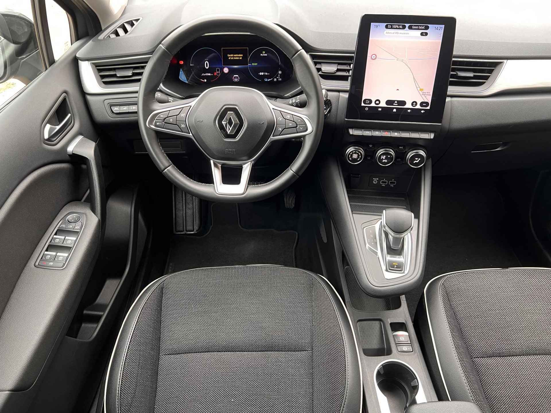 Renault Captur 1.6 E-Tech Plug-in Hybrid 160 Intens Automaat / Navigatie groot scherm / Apple Carplay Android Auto / 18" Lichtmetalen wielen / - 36/55